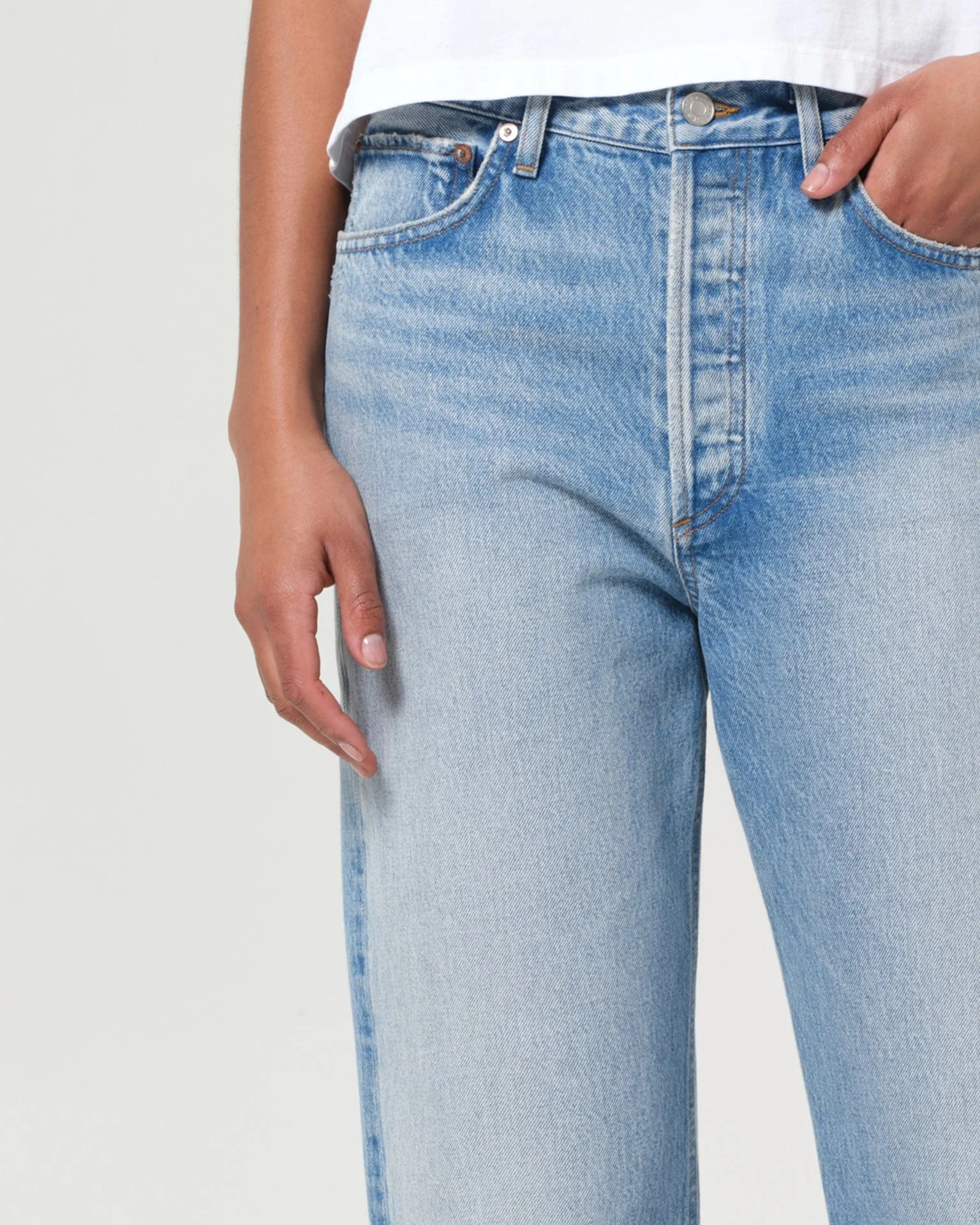 90s Jean in Vault - Image 3