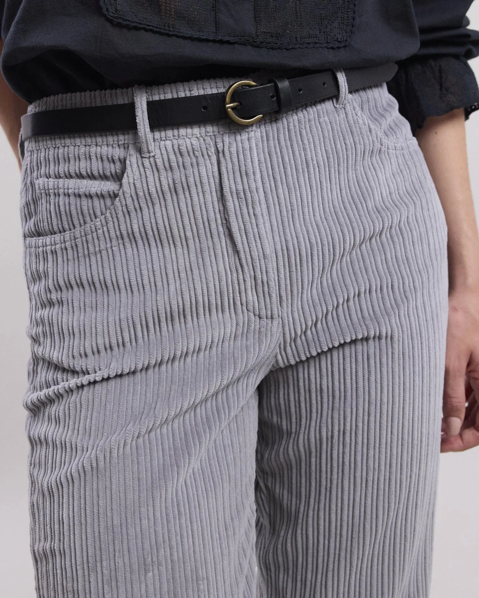 Amour Belt in Black - Image 2