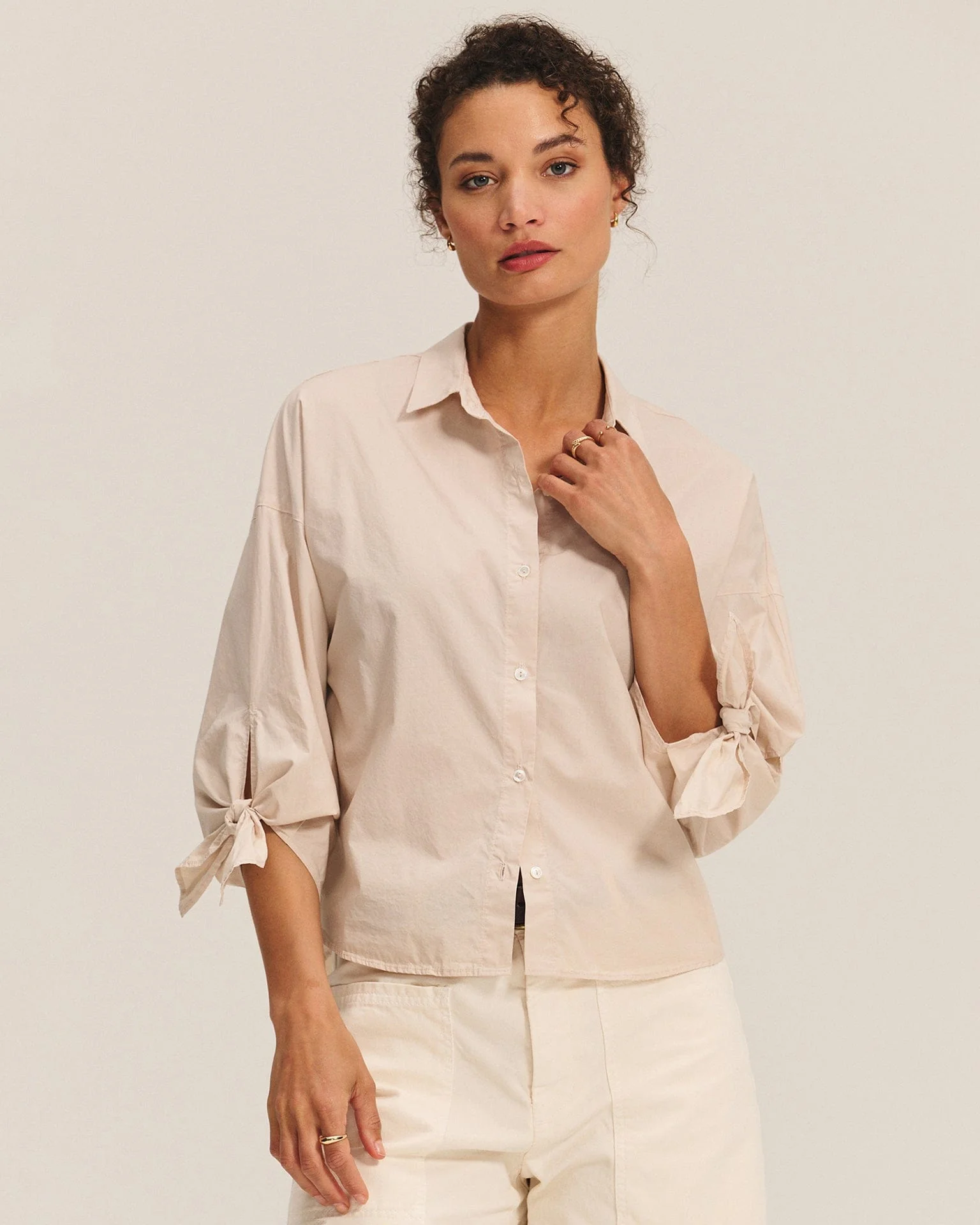 Arlette Knot Sleeve Button Up in Sesame