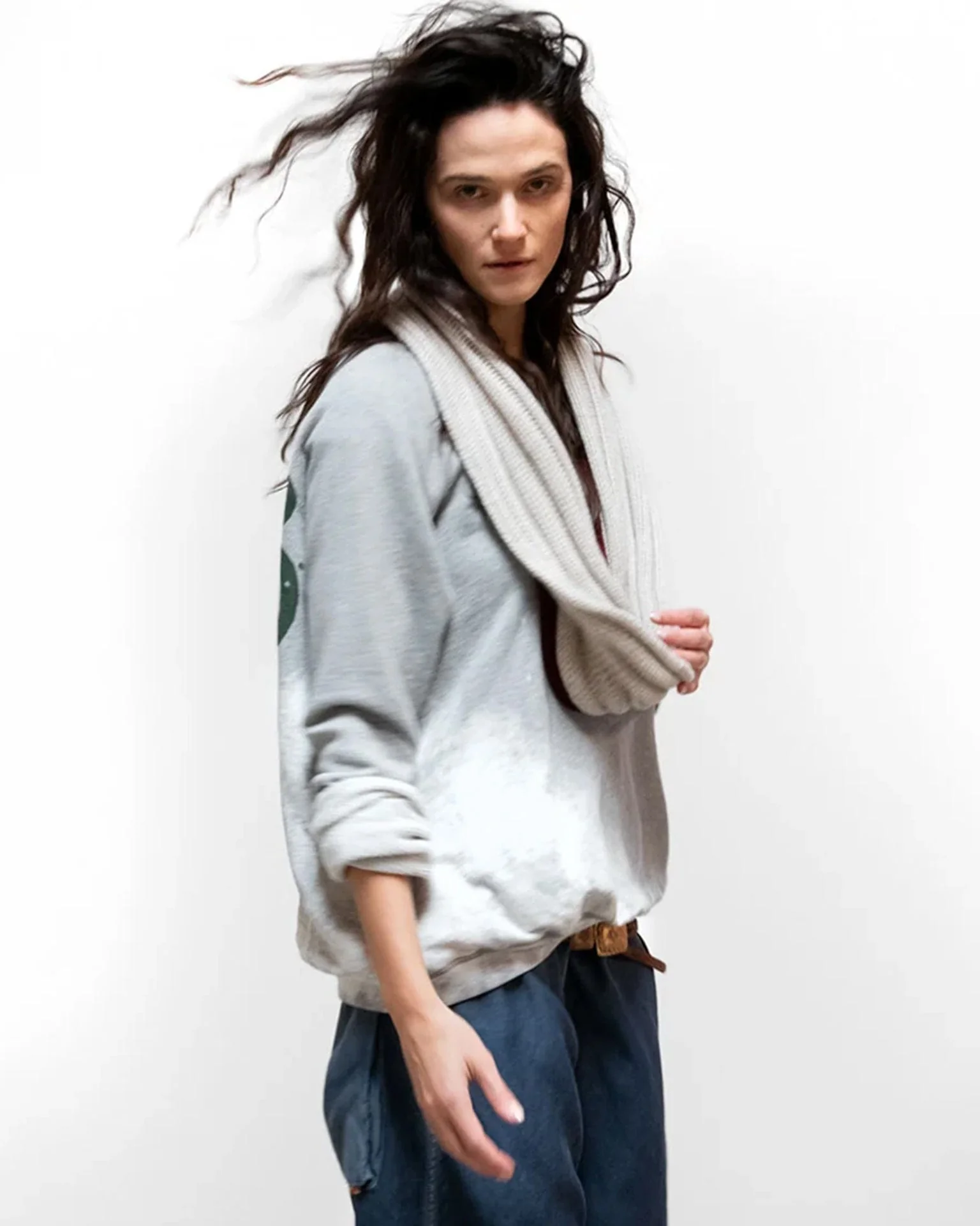 Artistswanted Raglan in Heather Bleachout - Image 3