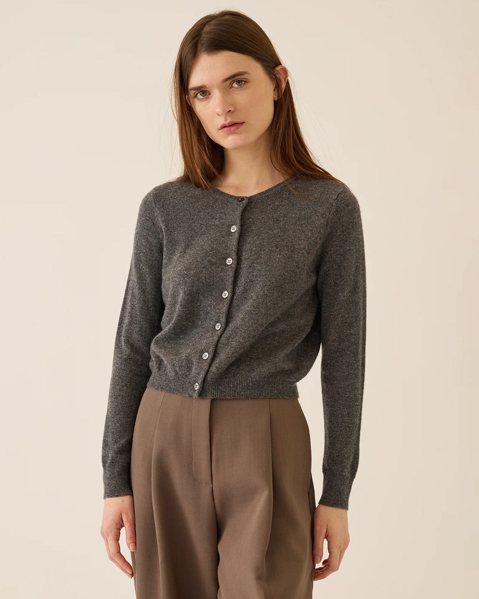 Ava Cashmere Cardigan in Dark Heather Grey