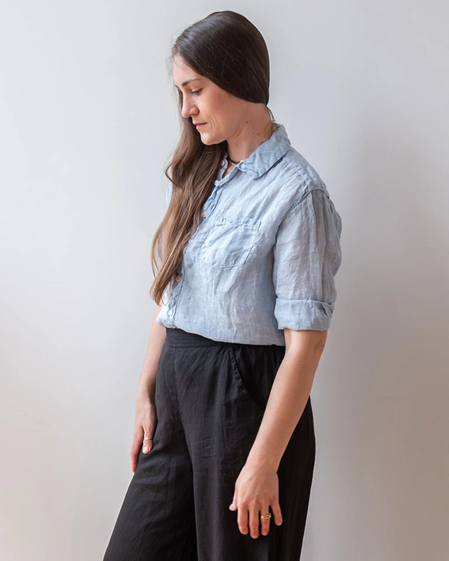 Aven 3/4 Sleeve Top in Aqua Chambray Linen - Image 3