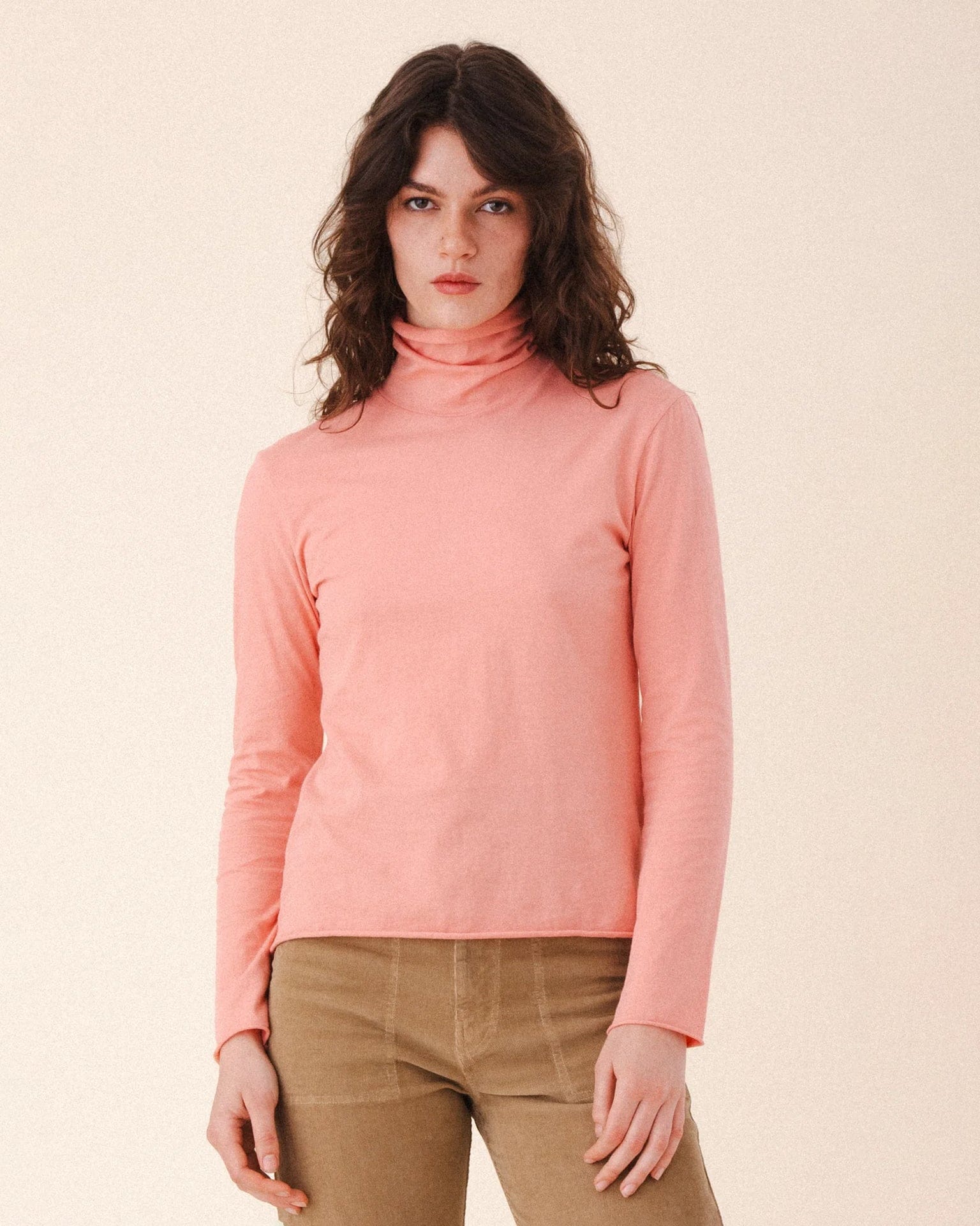 Barre T-Neck in Rosewater