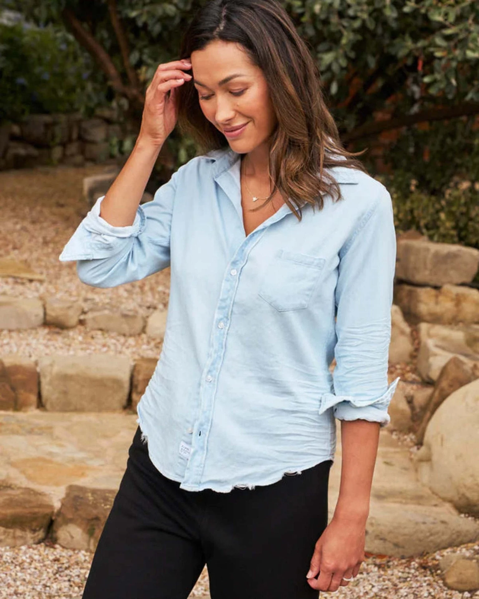 Barry Tailored Button Up Shirt in Classic Blue Wash