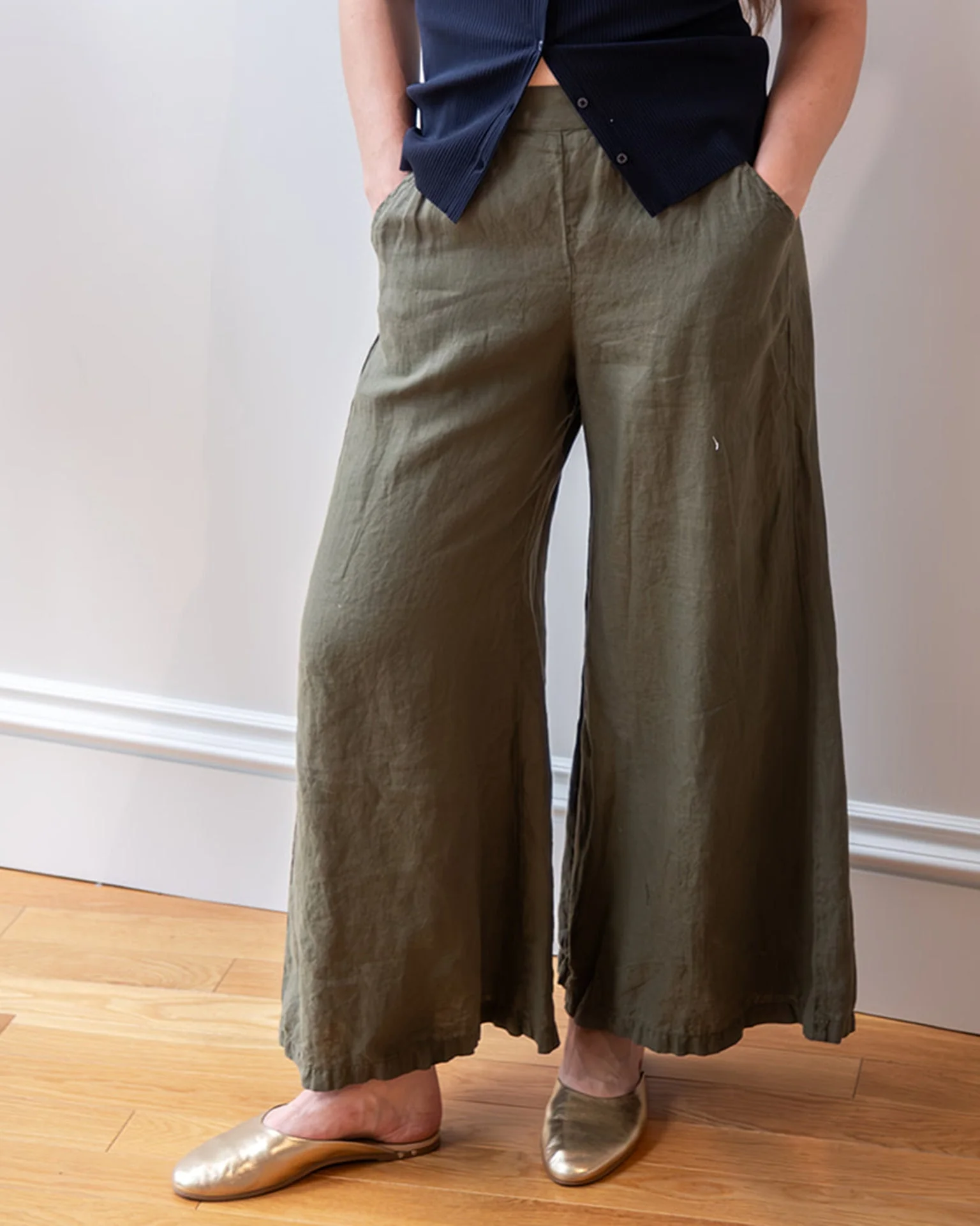 Becca Wide Leg Pant in Army Linen