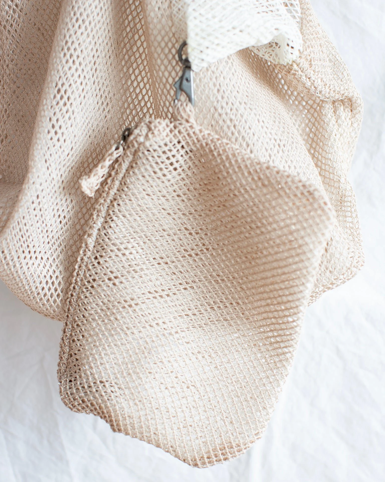 Bi-Color Small Tote in White Sand - Image 3