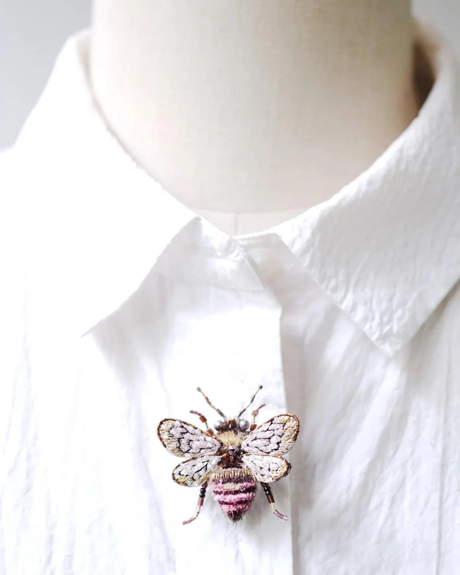Bombus Bee Brooch Pin - Image 2