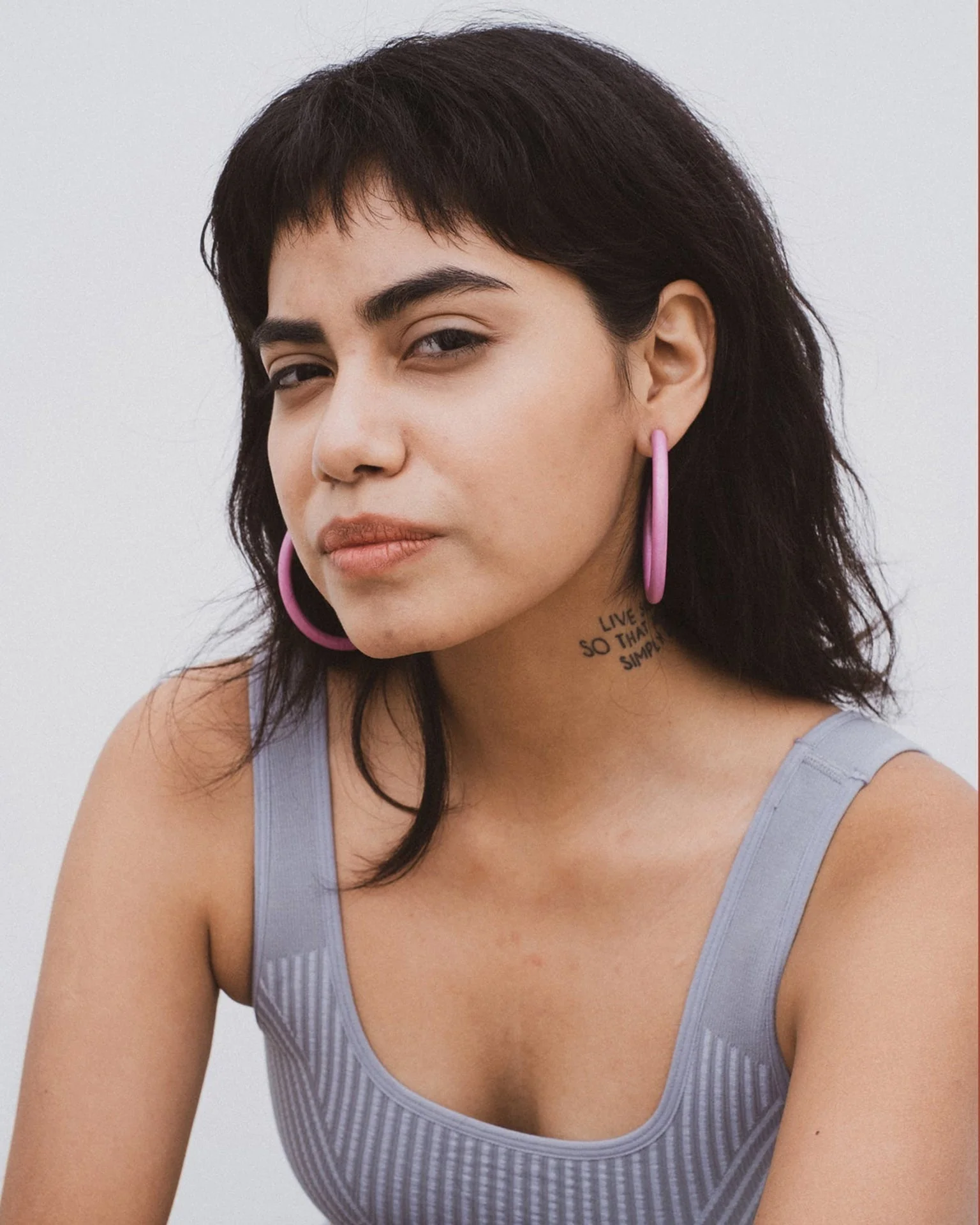 C Hoop in Large in Knock Out Rose - Image 2