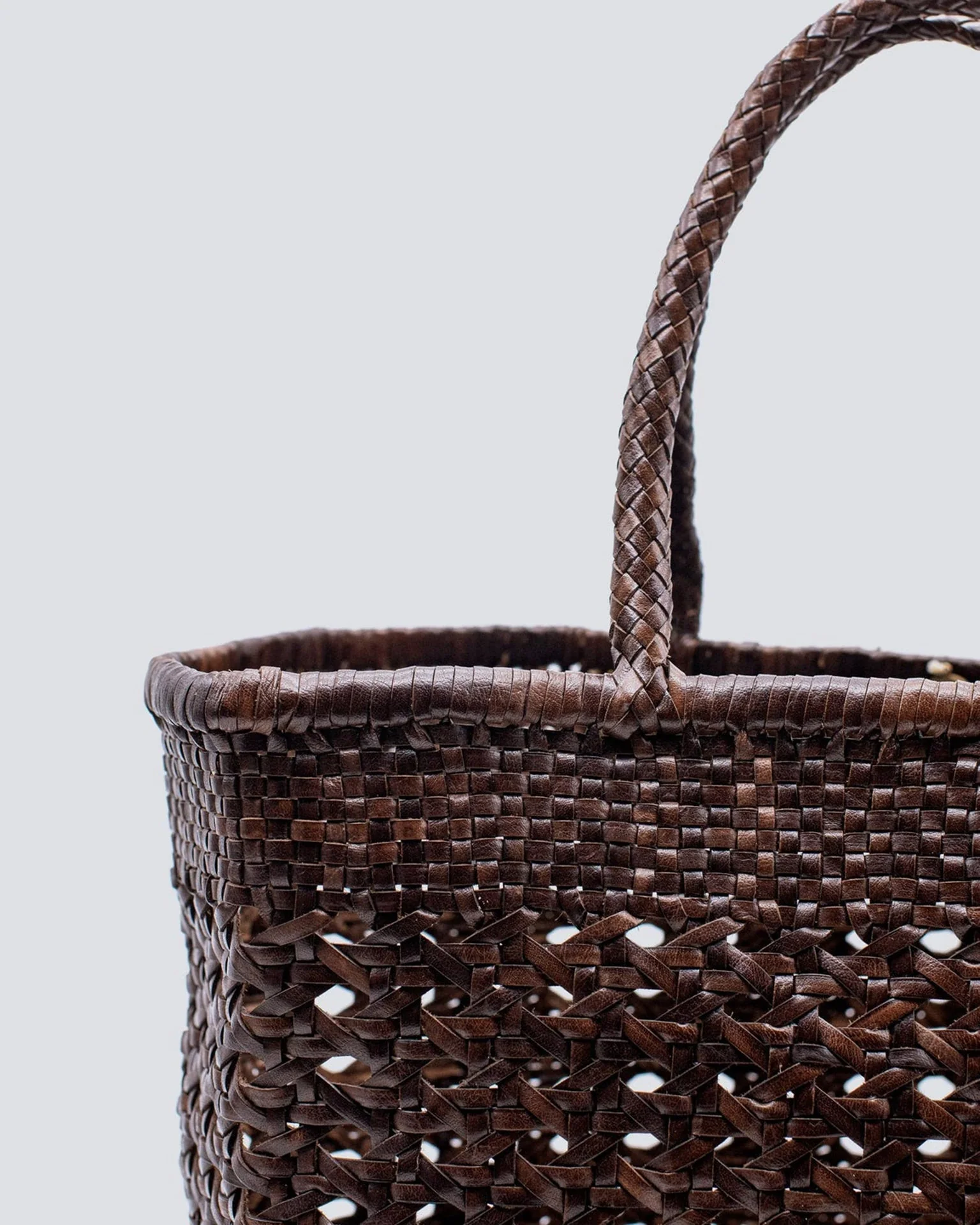 Cannage Bag - Big in Dark Brown - Image 3