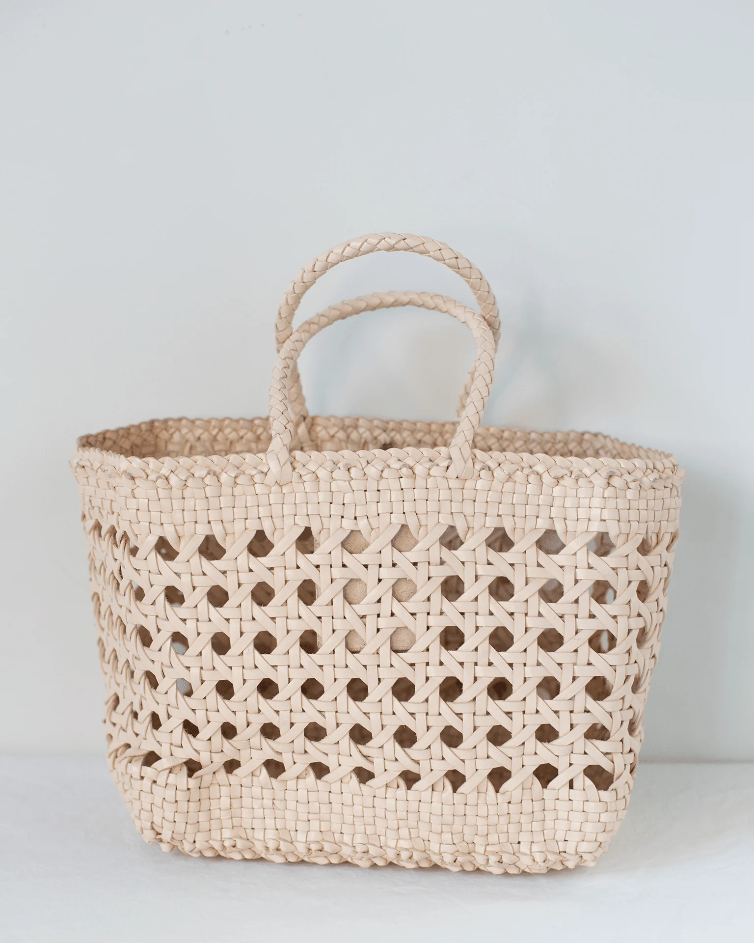 Cannage Bag - Small in Peachy Natural