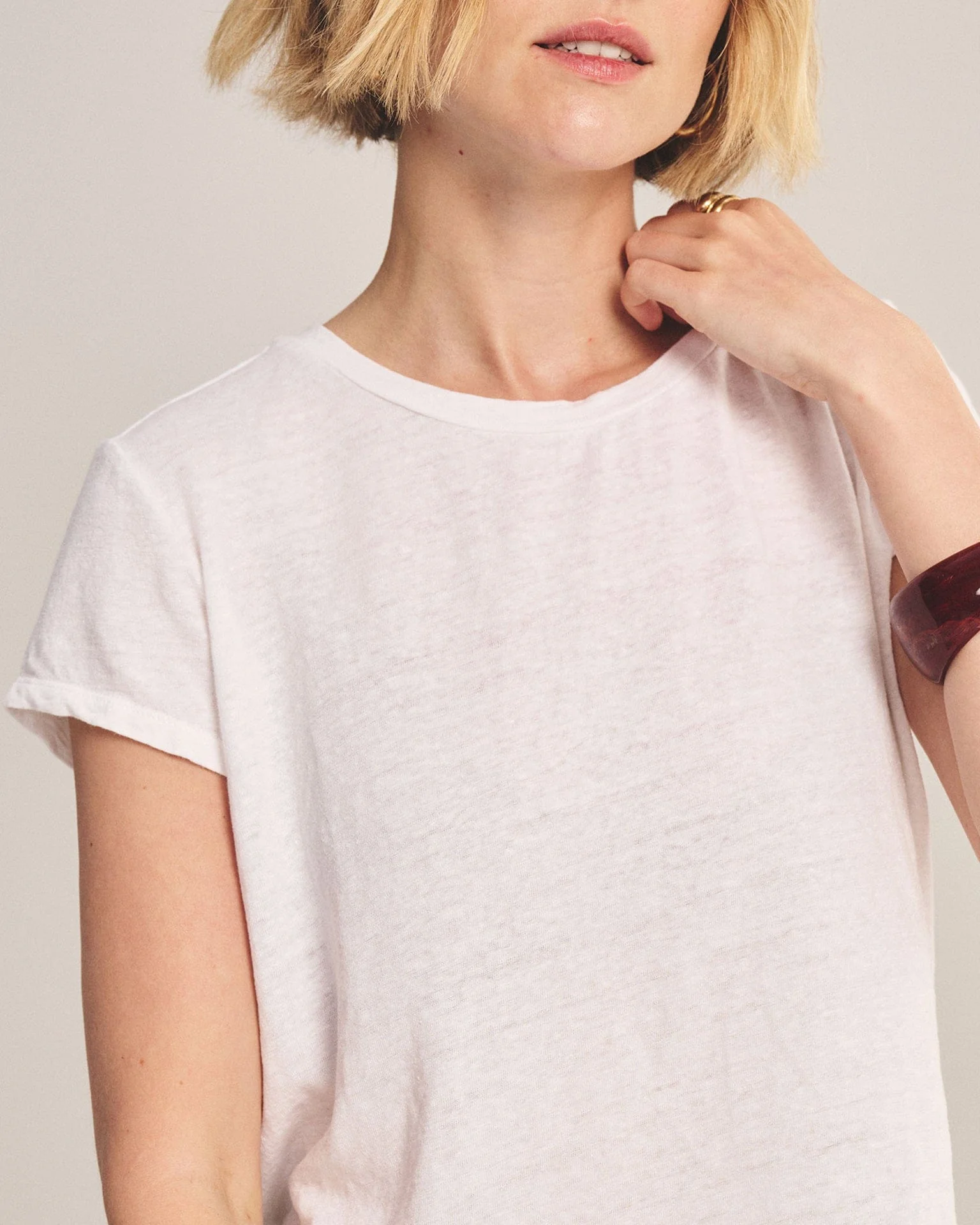 Casey Short Sleeve Crew Neck Top in White - Image 2