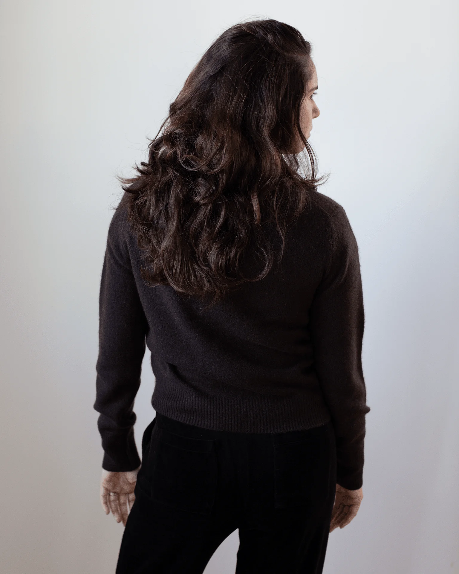 Cashmere Rib Trim Crewneck in Dark Umber - Image 3