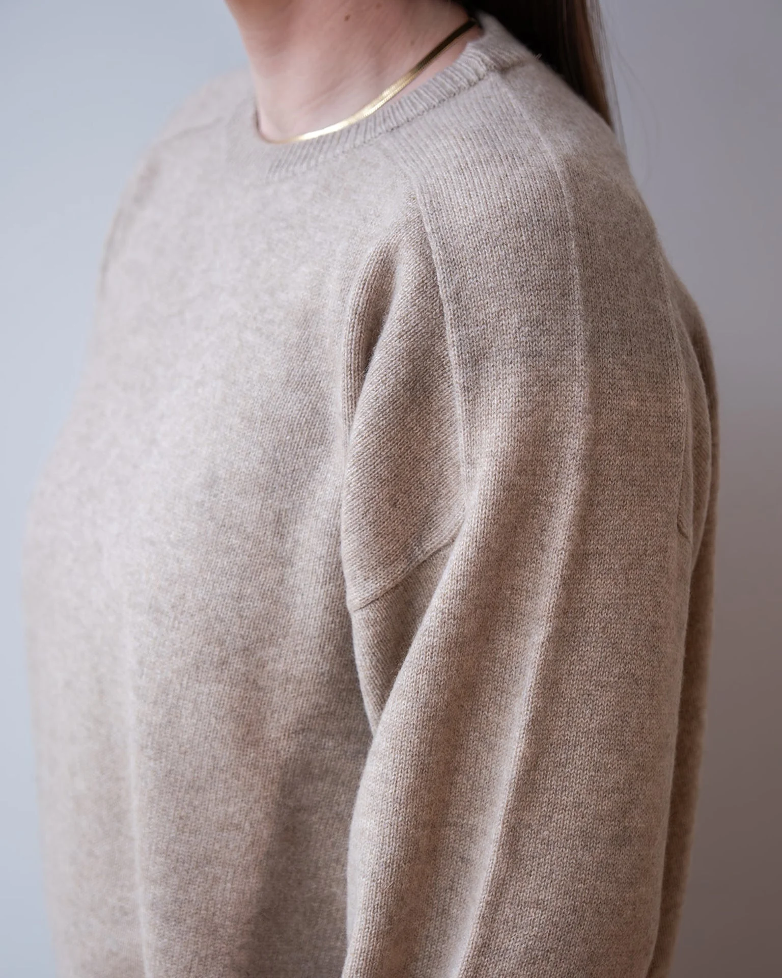 Cashmere Saddle Sleeve Crewneck in Taupe Heather - Image 3