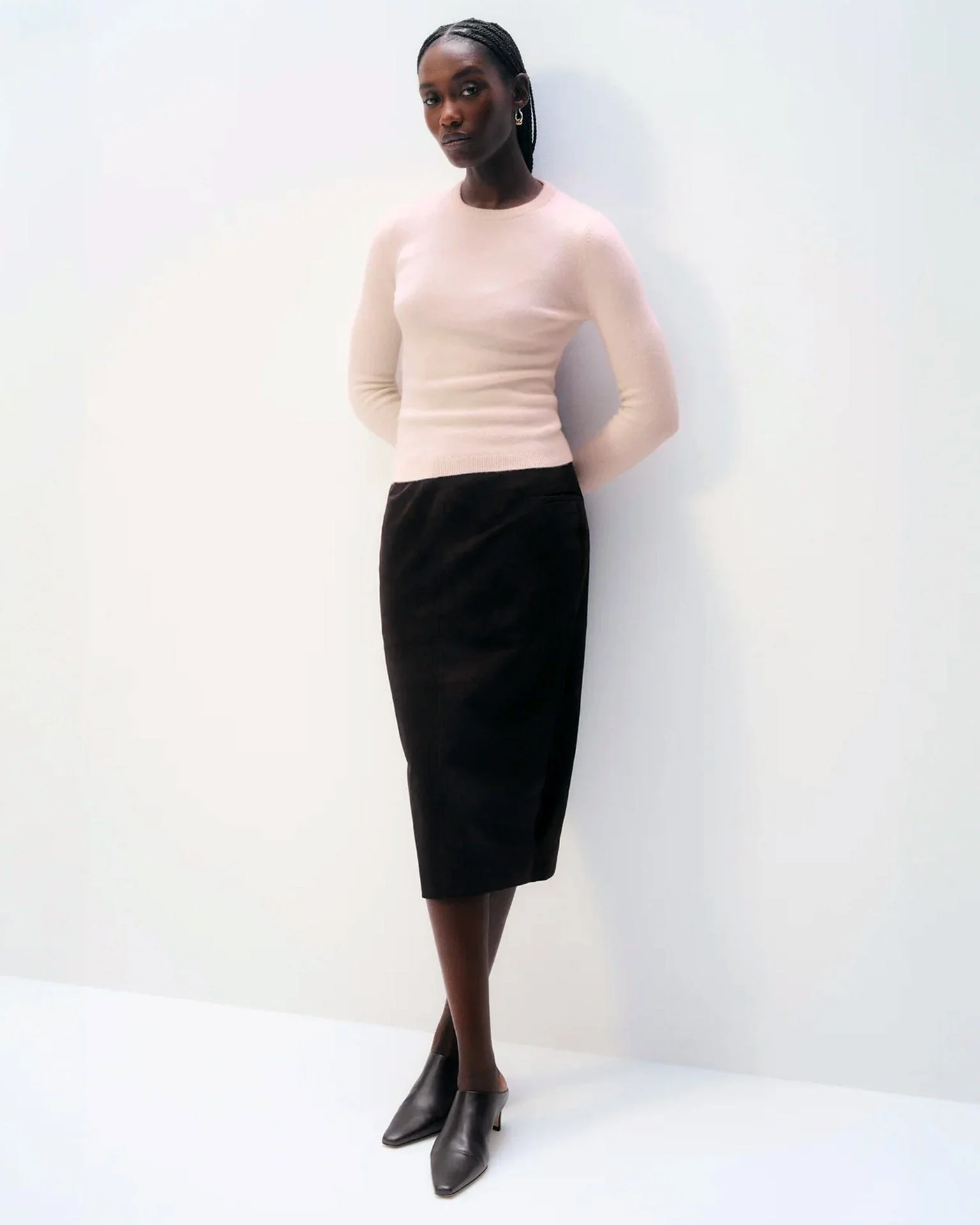 Cashmere Slim Stretch Crew in Pink Sand - Image 2