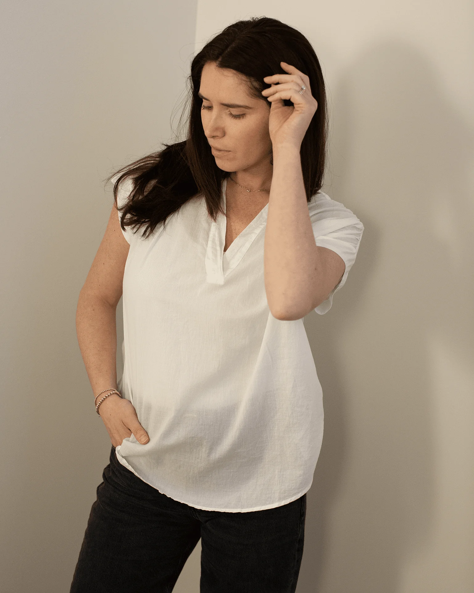 Casta Shirt in White - Image 2
