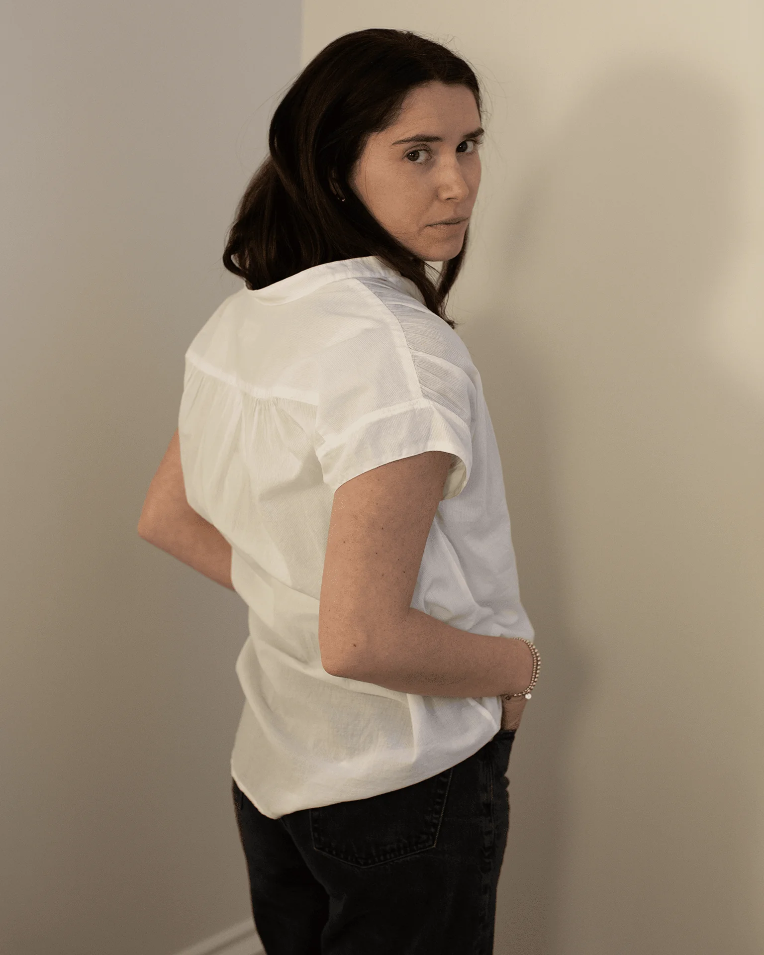 Casta Shirt in White - Image 3