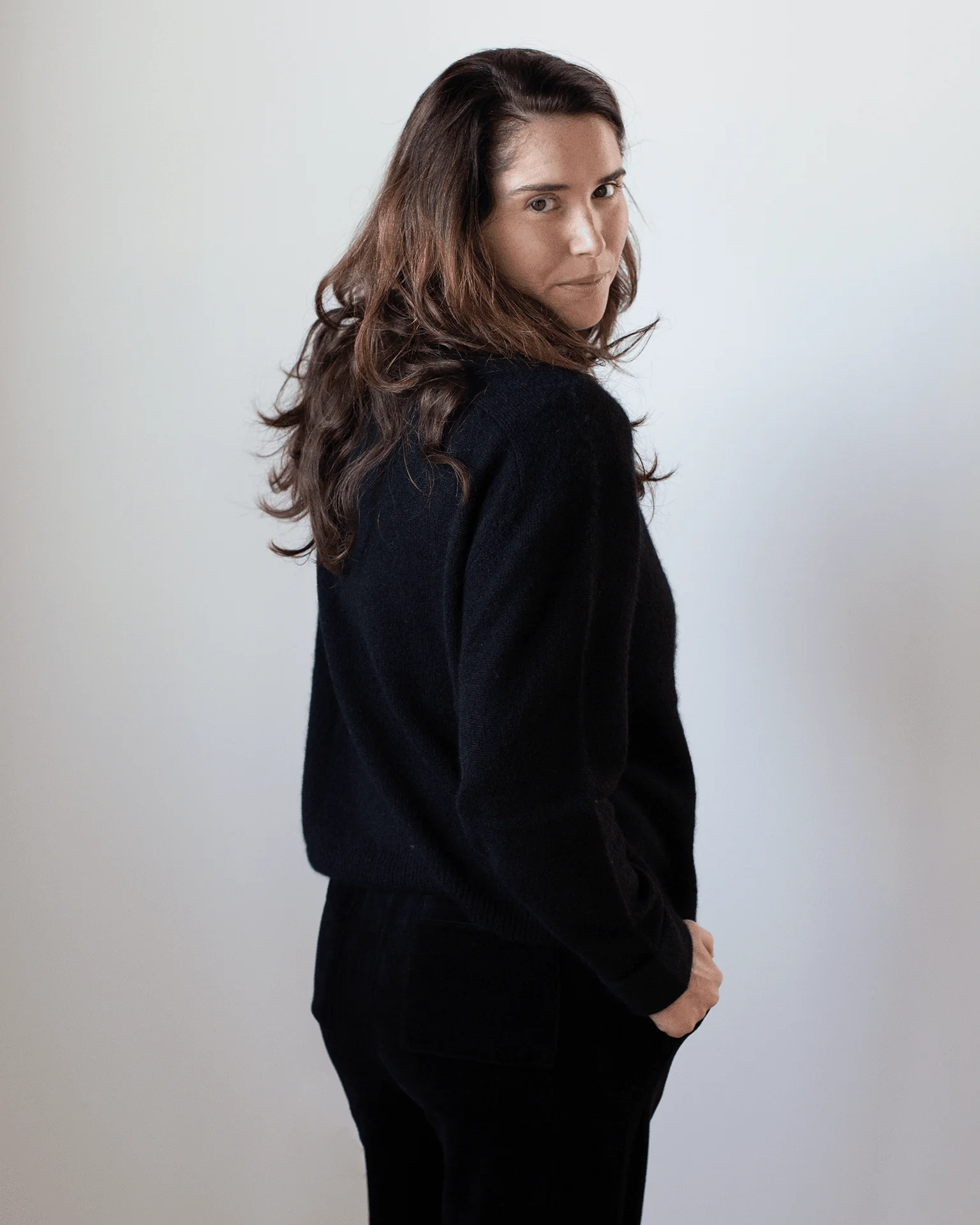 Crew Neck Roll Sleeve Pullover in Black - Image 4