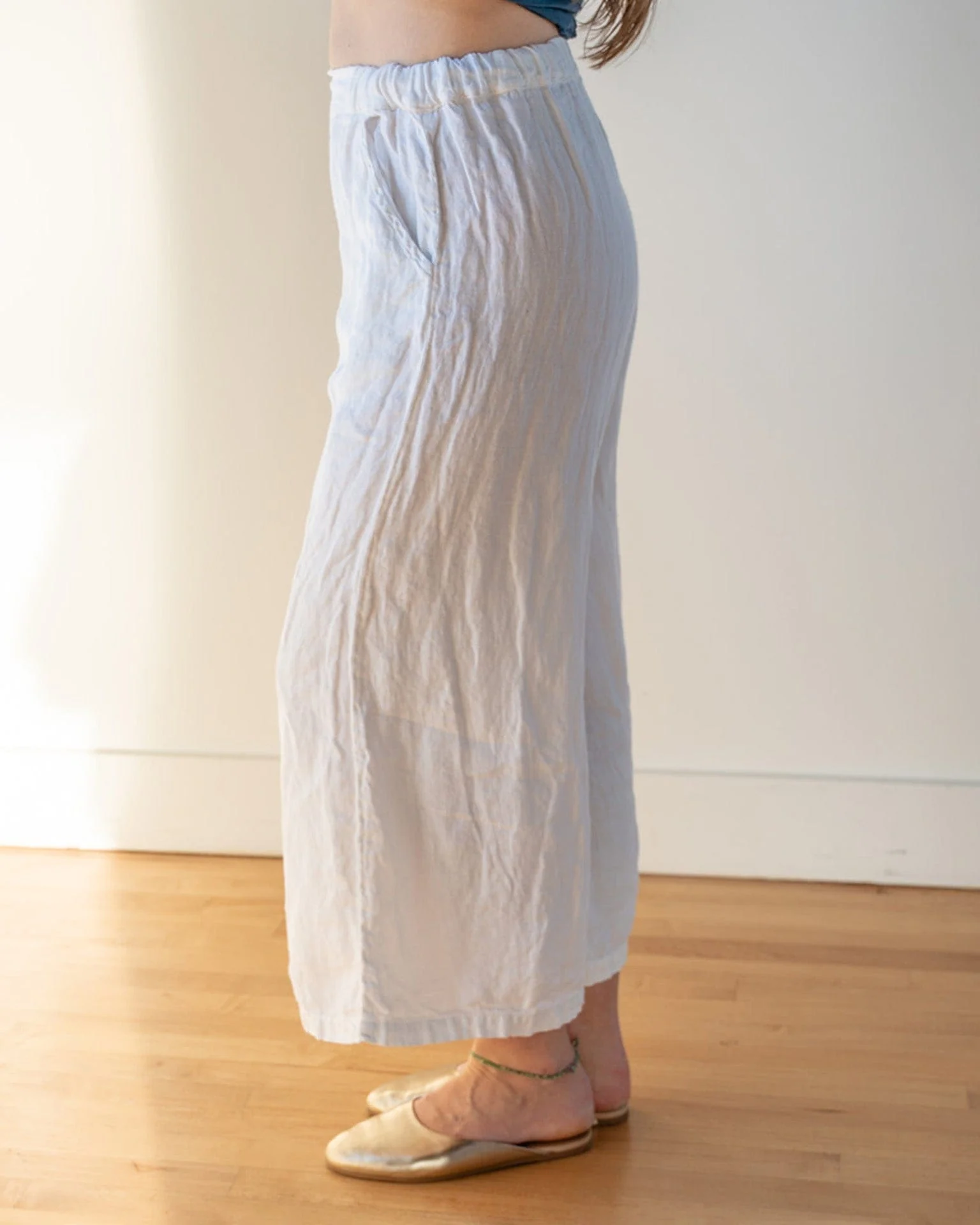 Cropped Becca Wide Leg in White Linen Twill - Image 2