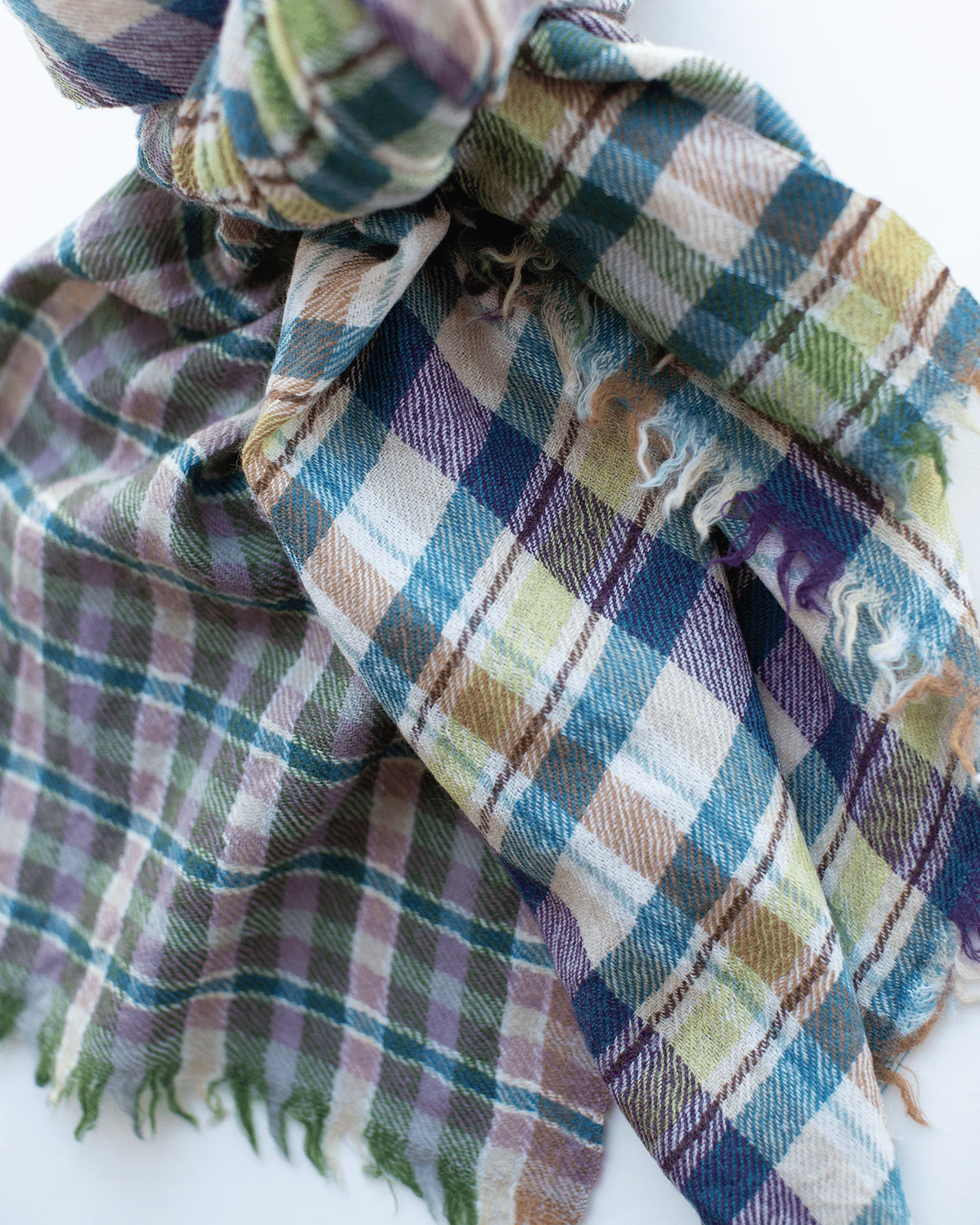 Cross Plaid Wool Scarf in Heather - Image 4