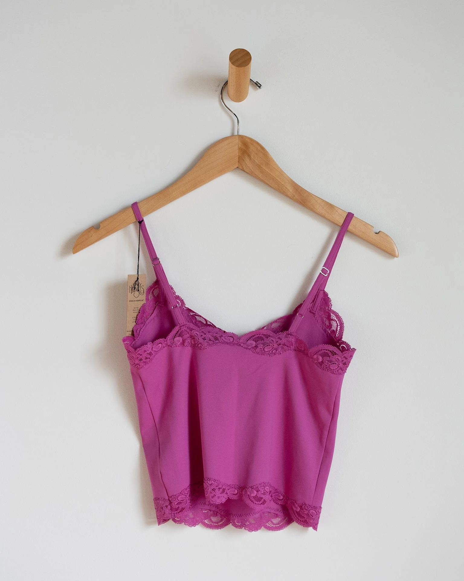 Del w/ Lace Cropped Cami in Wild Rose - Image 3