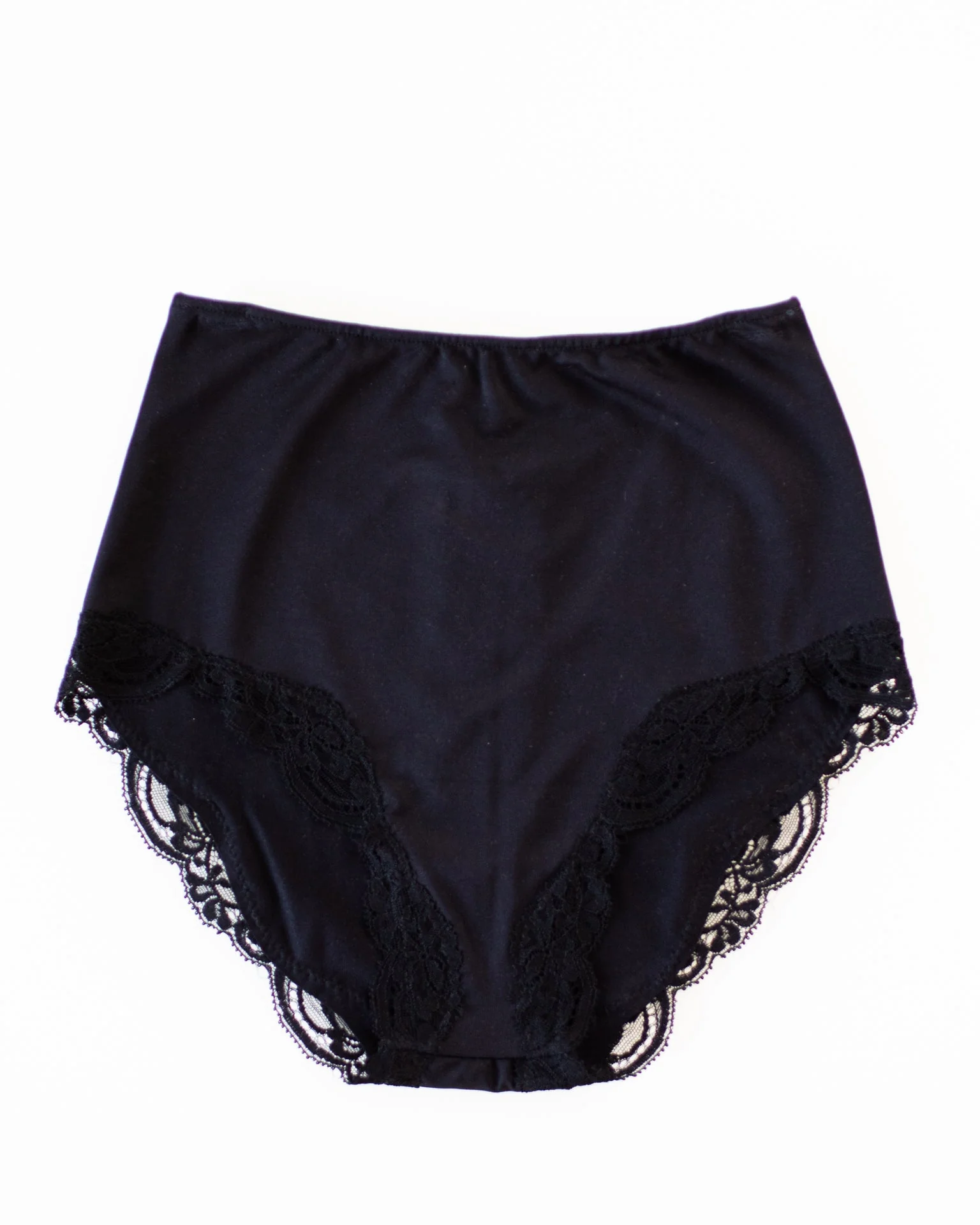 Del w/ Lace High Cut Brief in Black