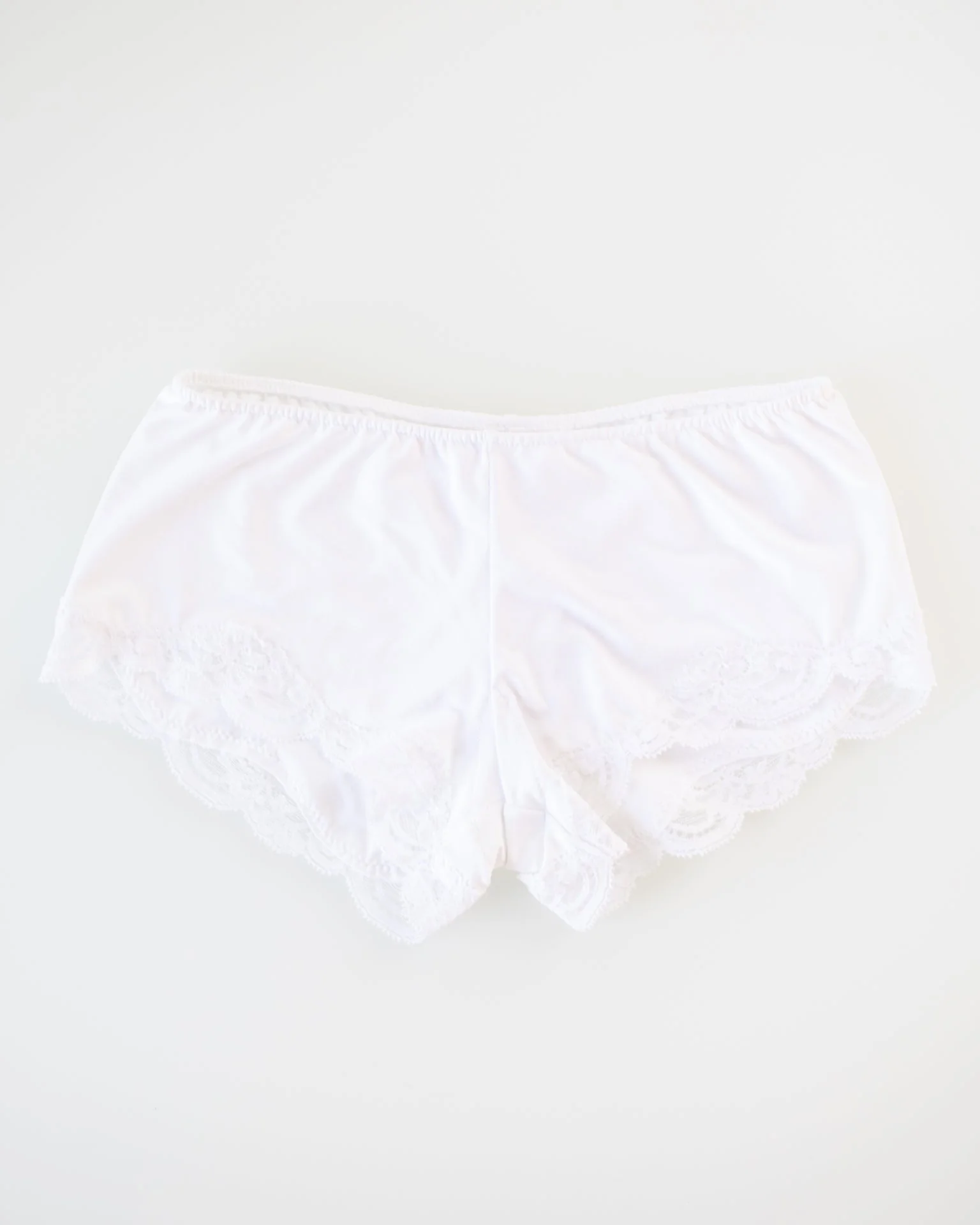 Del w/ Lace Hipster in White