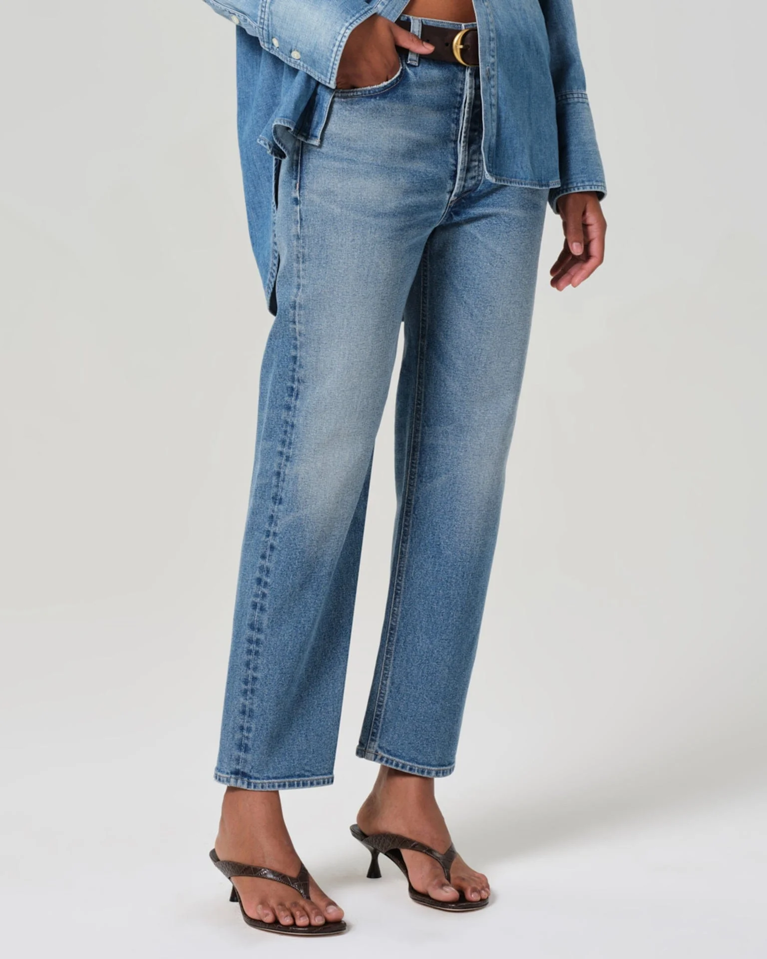 Delfina High Rise Straight Ankle in Elsinore - Image 2