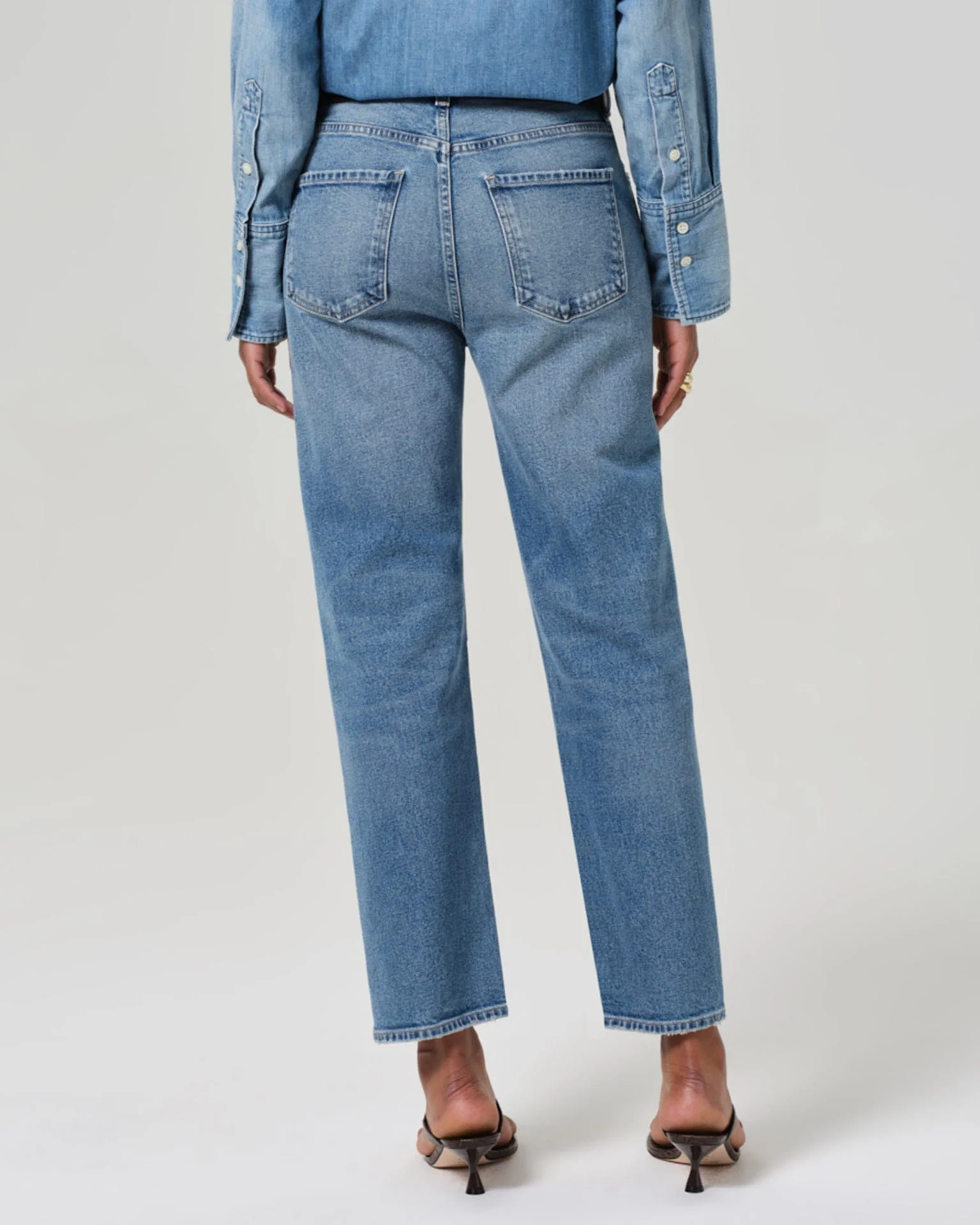 Delfina High Rise Straight Ankle in Elsinore - Image 5