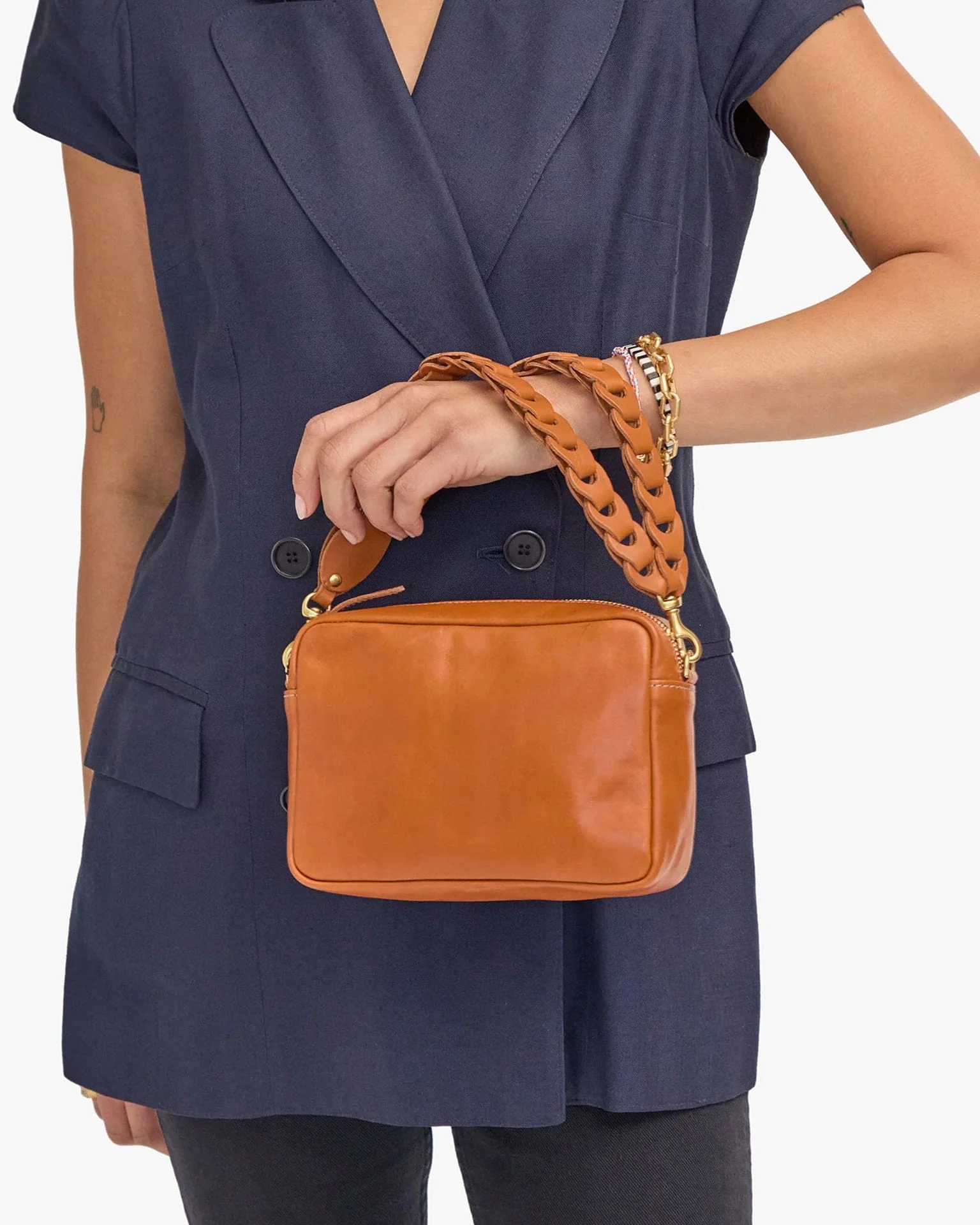 Double Veg Link Shoulder Strap in Cuoio - Image 3