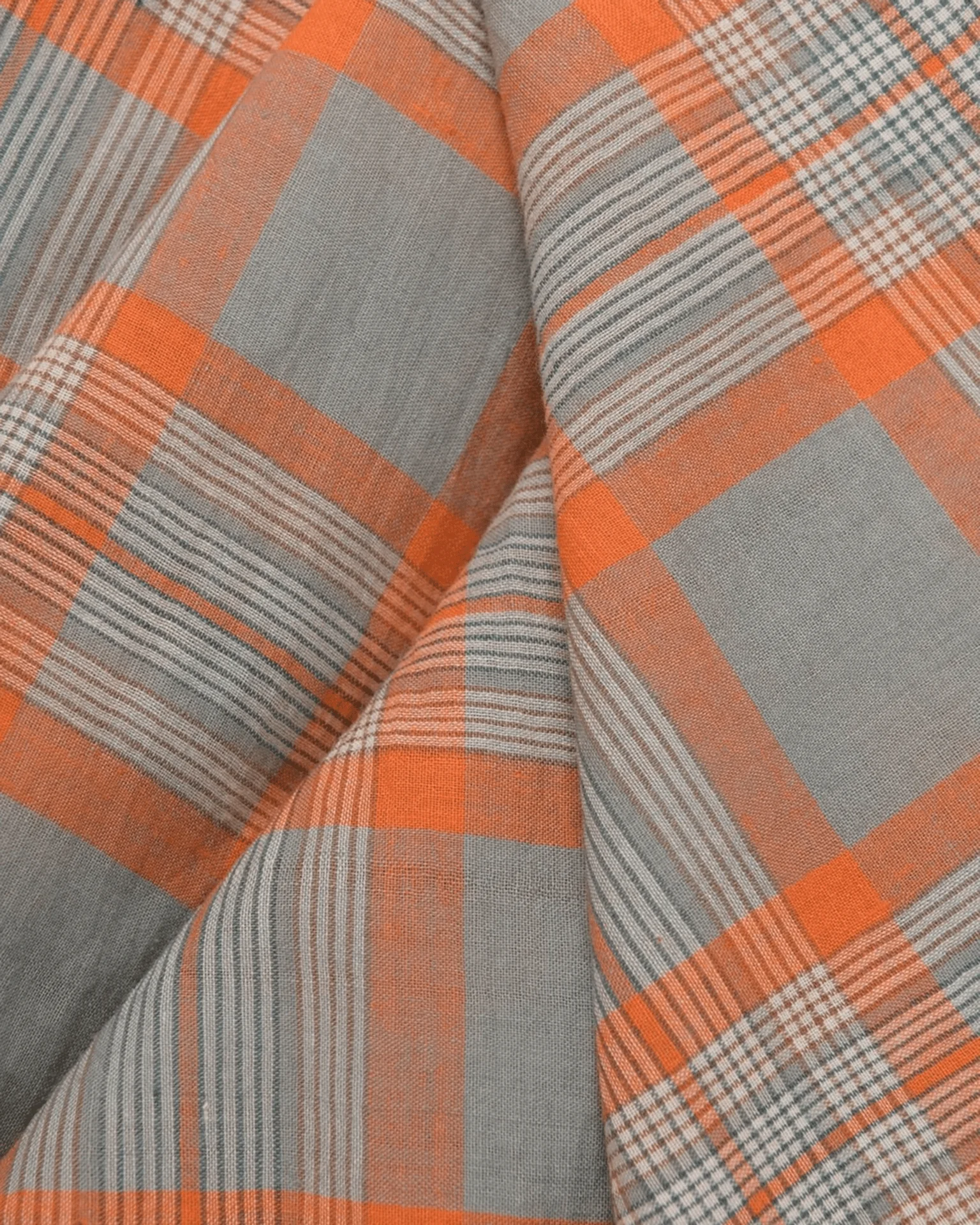 Varied Plaid Cttn Scarf in Cloud - Image 2