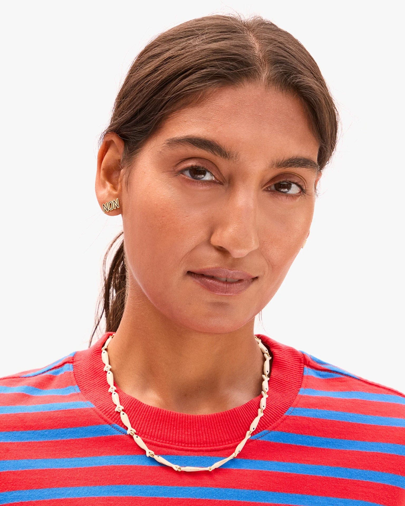 Enamel Sardine Necklace in Cream - Image 2