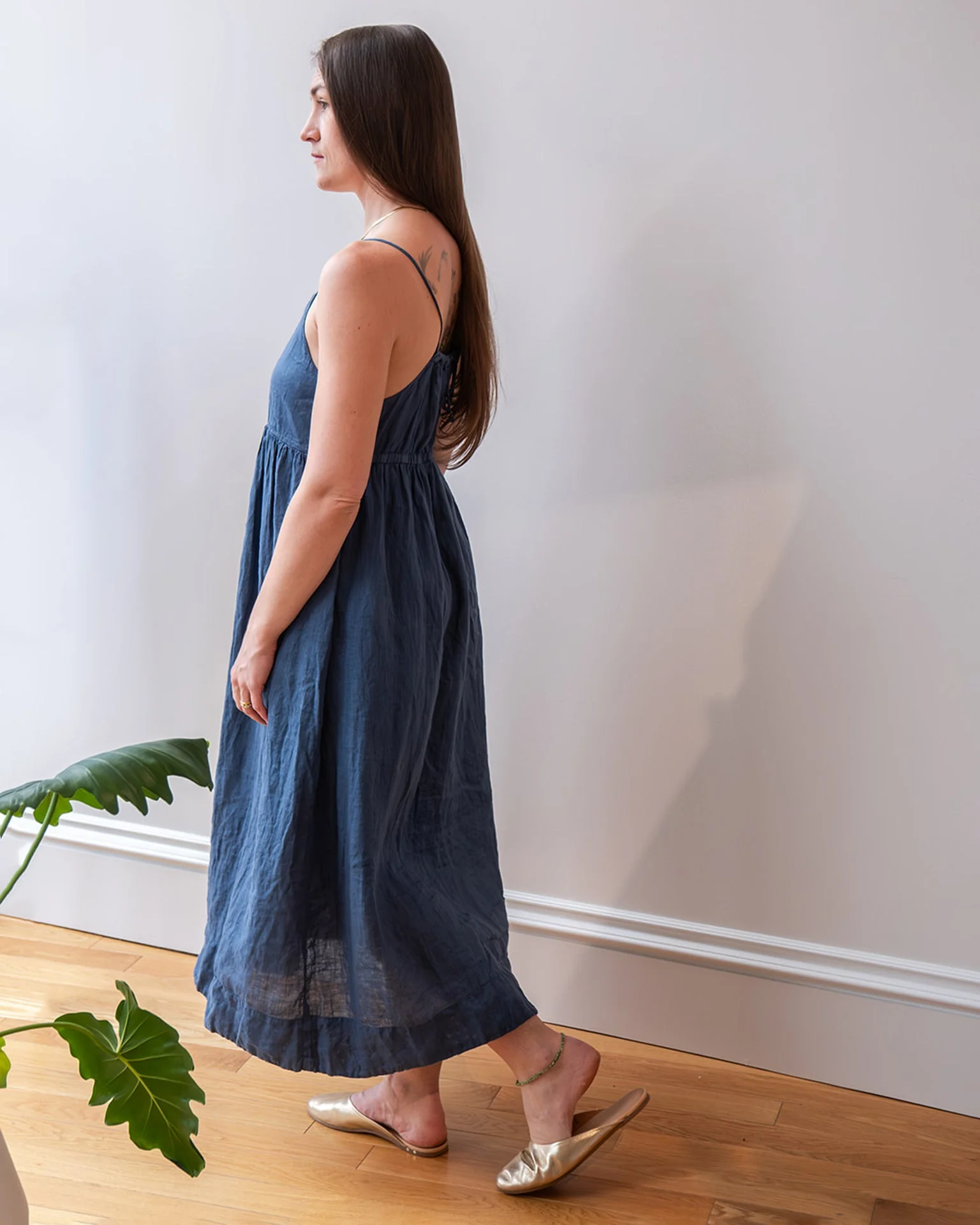 Eva Spaghetti Strap Dress in Moonlit Ocean Linen - Image 2