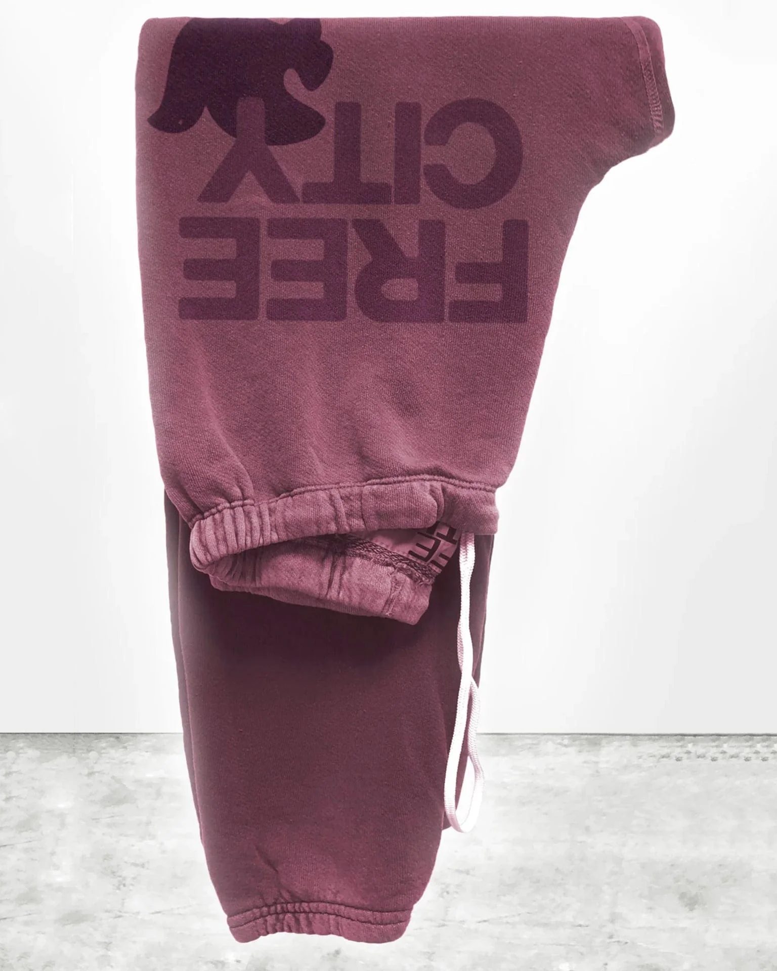 FC Large Sweatpant in Roses