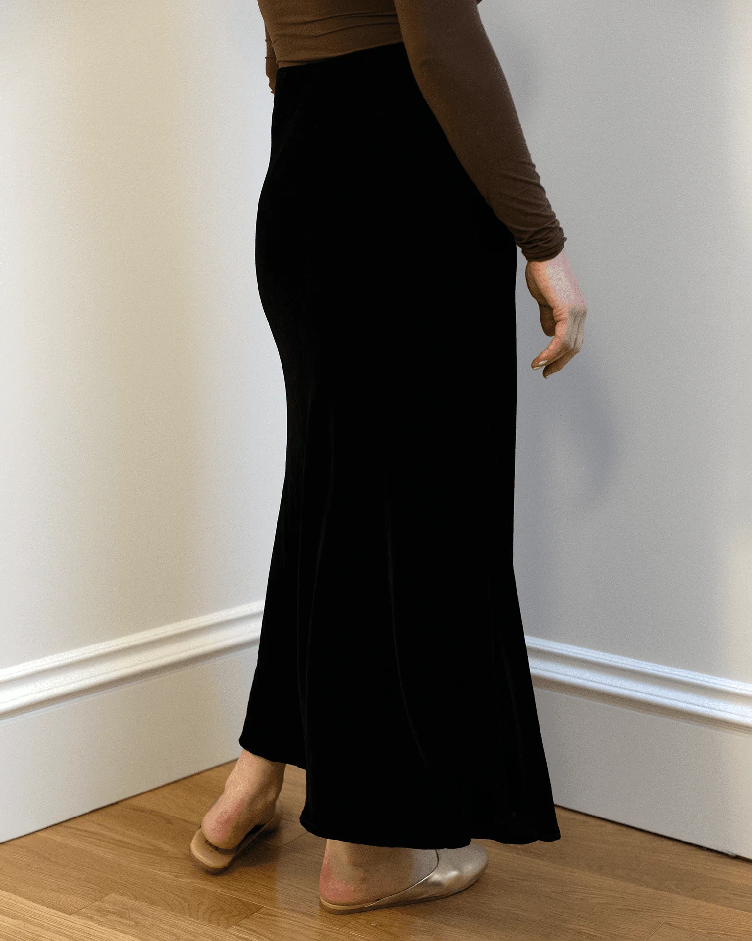 Felicity Long Skirt in Black - Image 4
