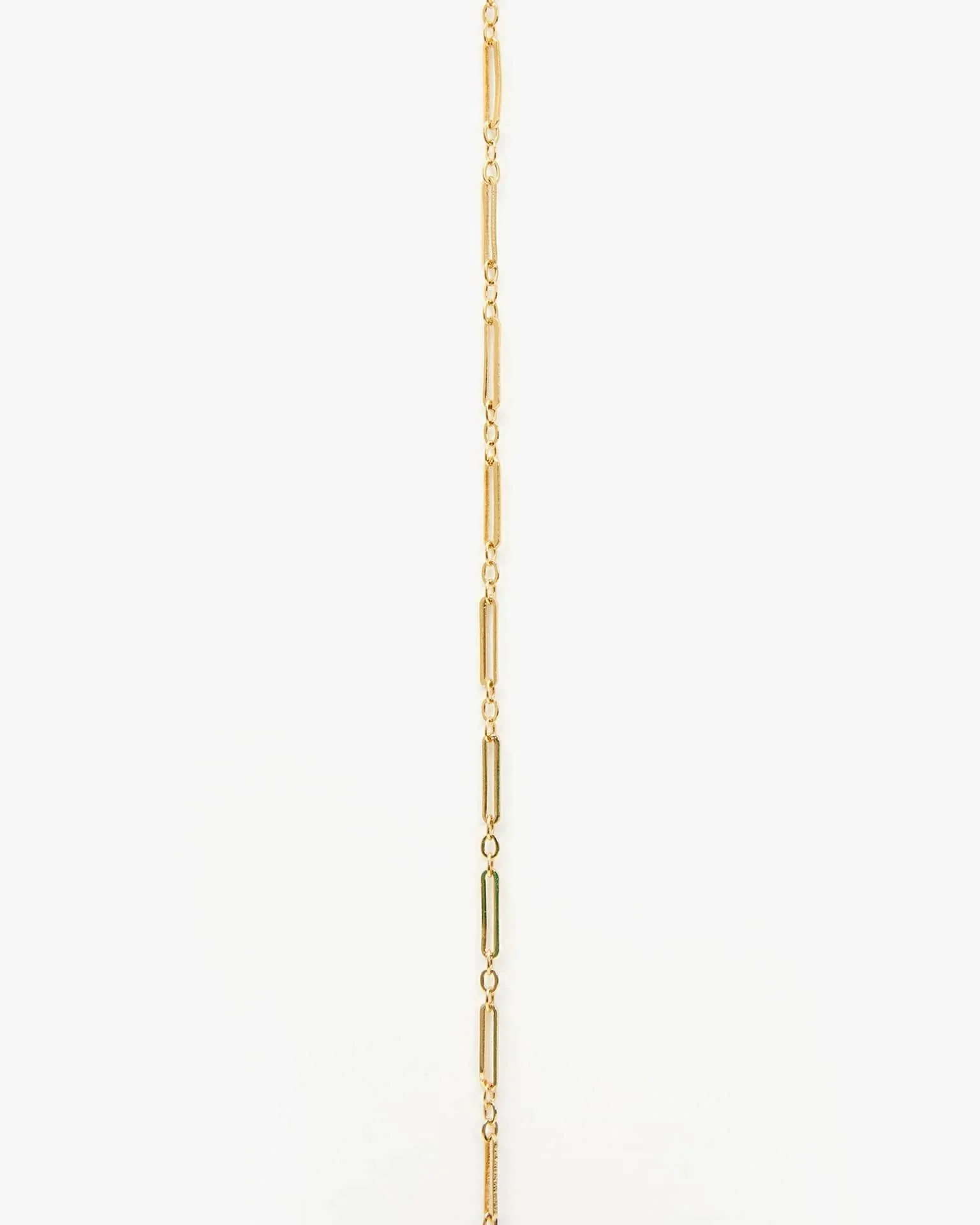 Fine Paperclip Charm Chain 24" in 14K Gold Vermeil - Image 4
