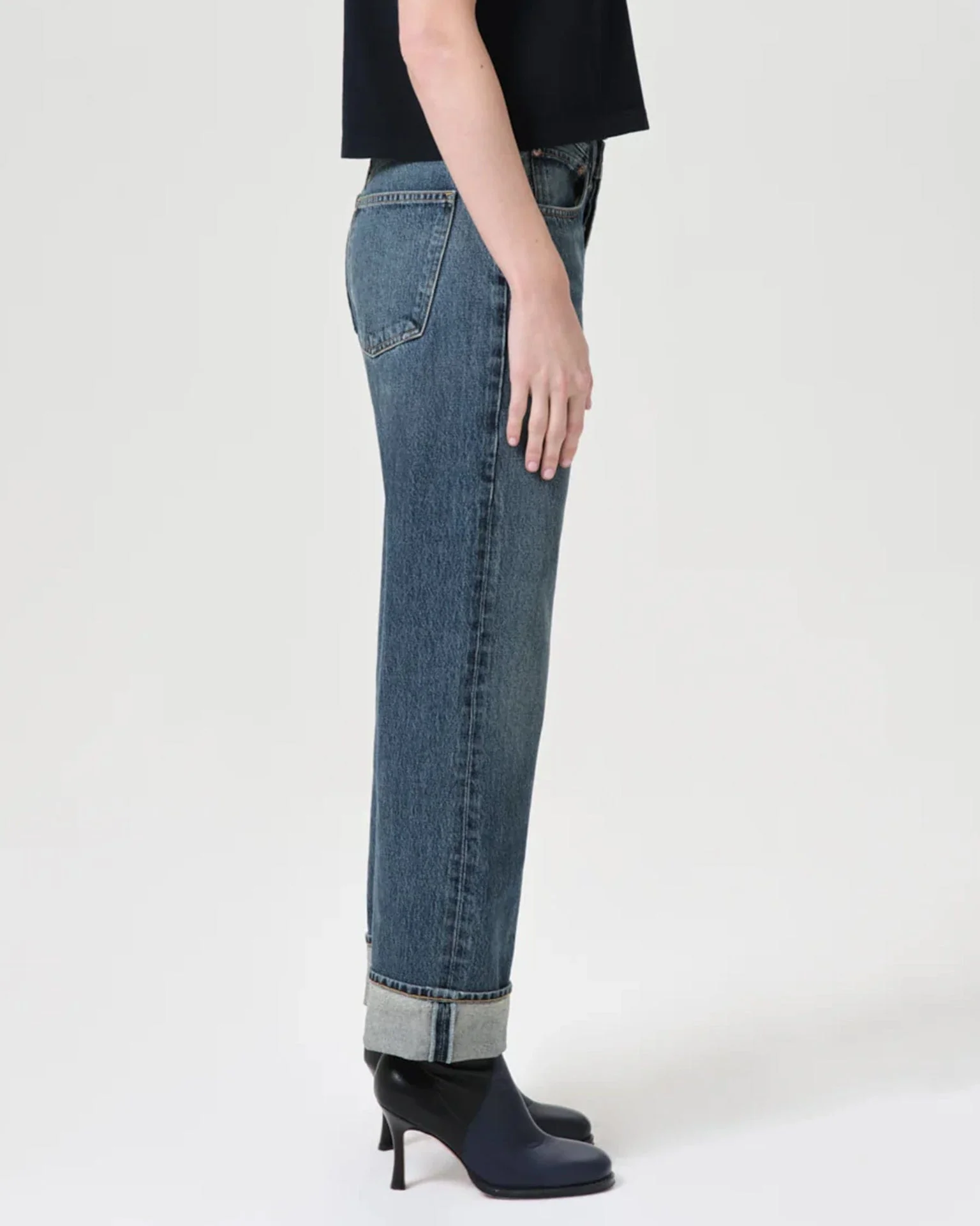 Fran Jean in Dwell - Image 5