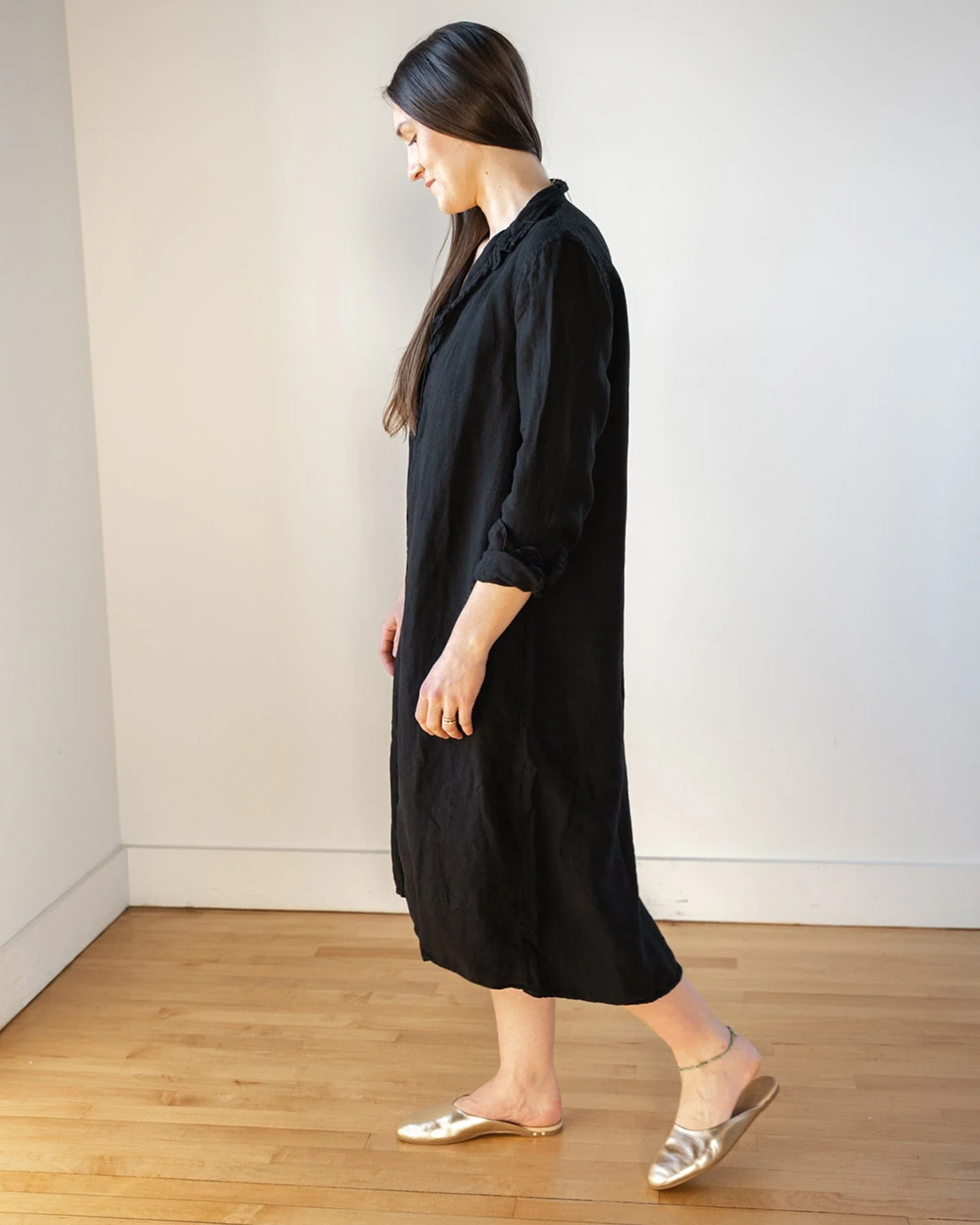 Frankie Long Shirtdress in Black Linen Twill - Image 2
