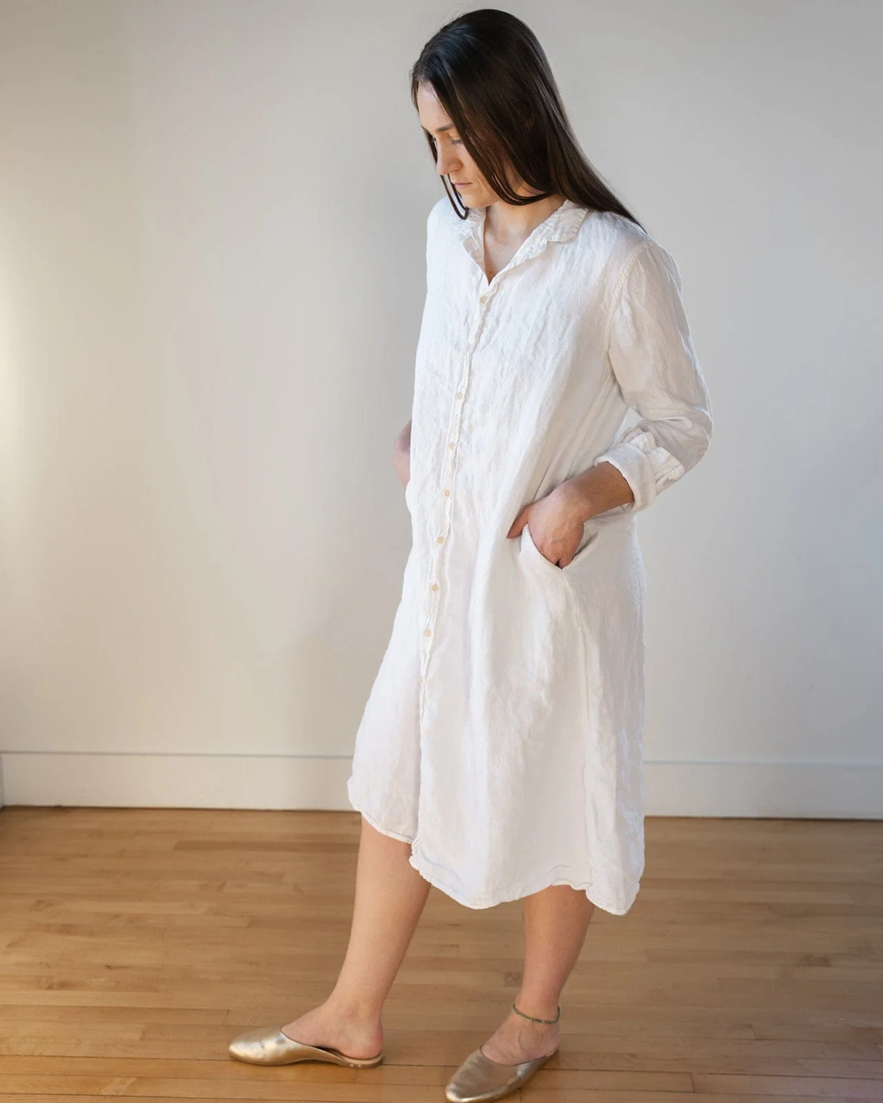 Frankie Long Shirtdress in White Linen Twill