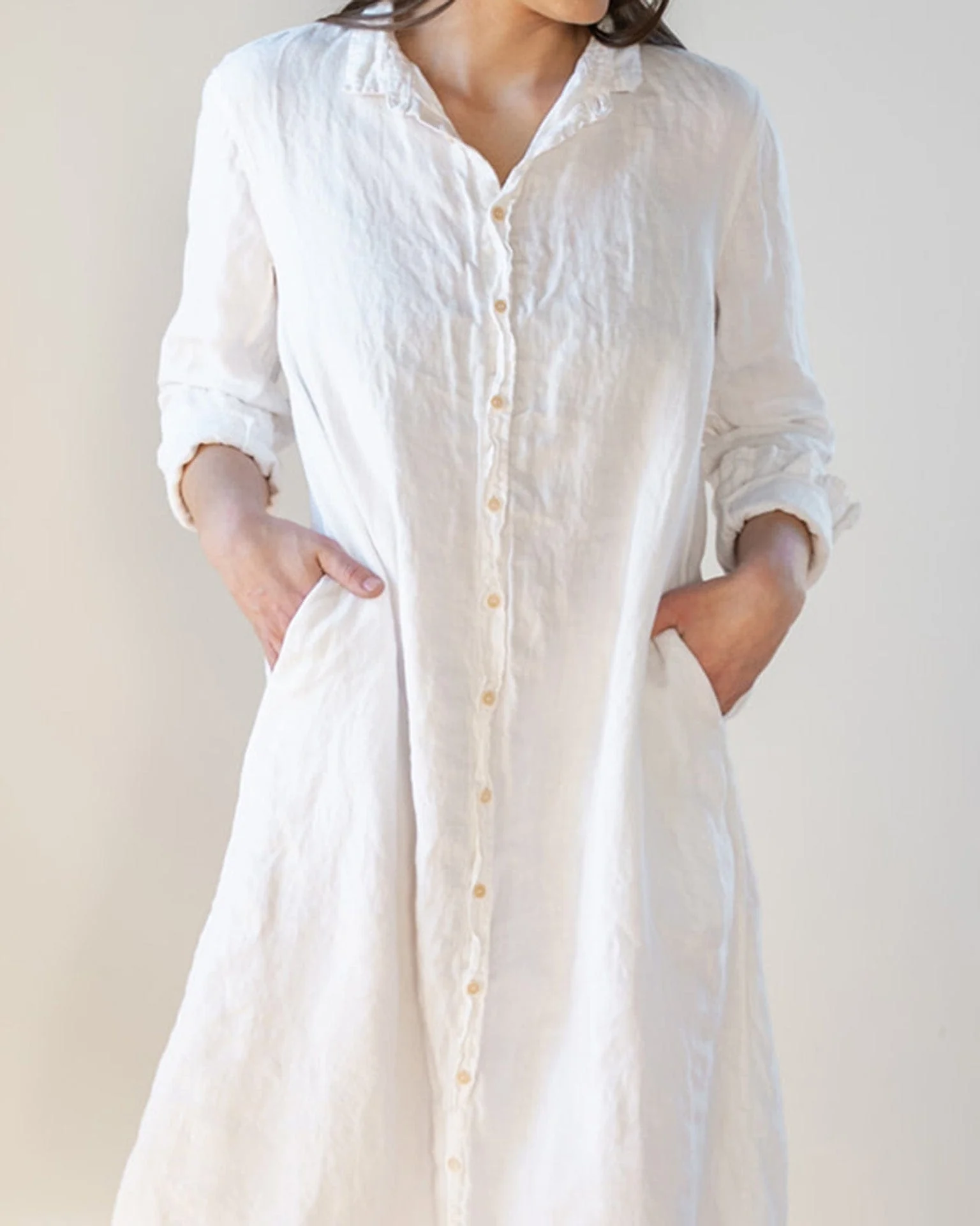 Frankie Long Shirtdress in White Linen Twill - Image 3