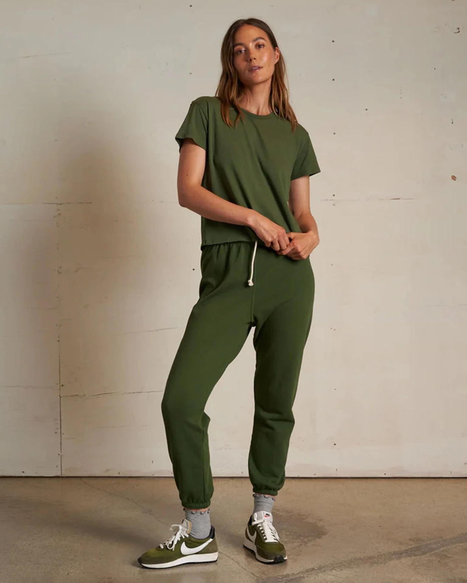 Harley Cotton S/S Boxy Crew Tee in Fern Green - Image 2