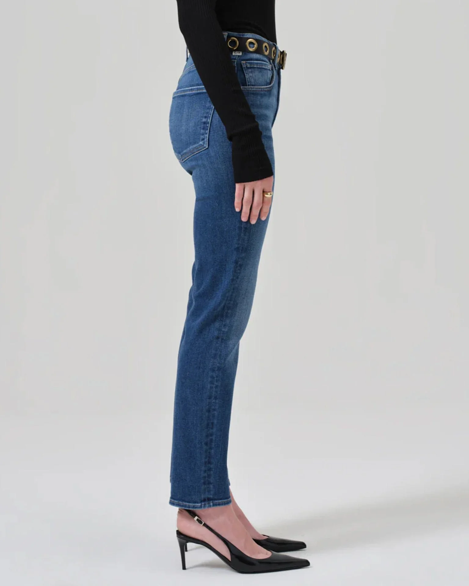 Isola Slim in Ambry - Image 4