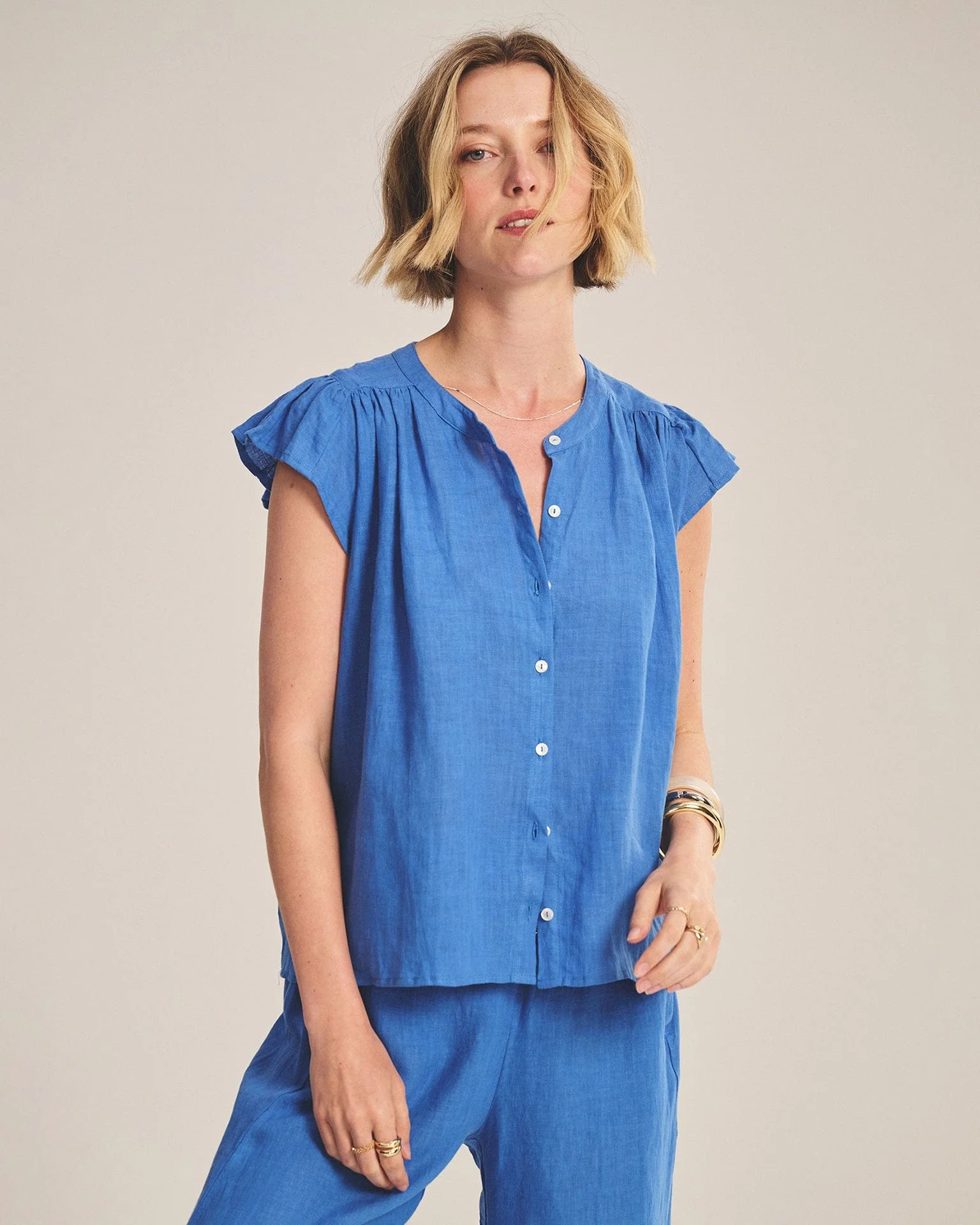 Janey Ruffle Short Sleeve Button Down in Bluejay
