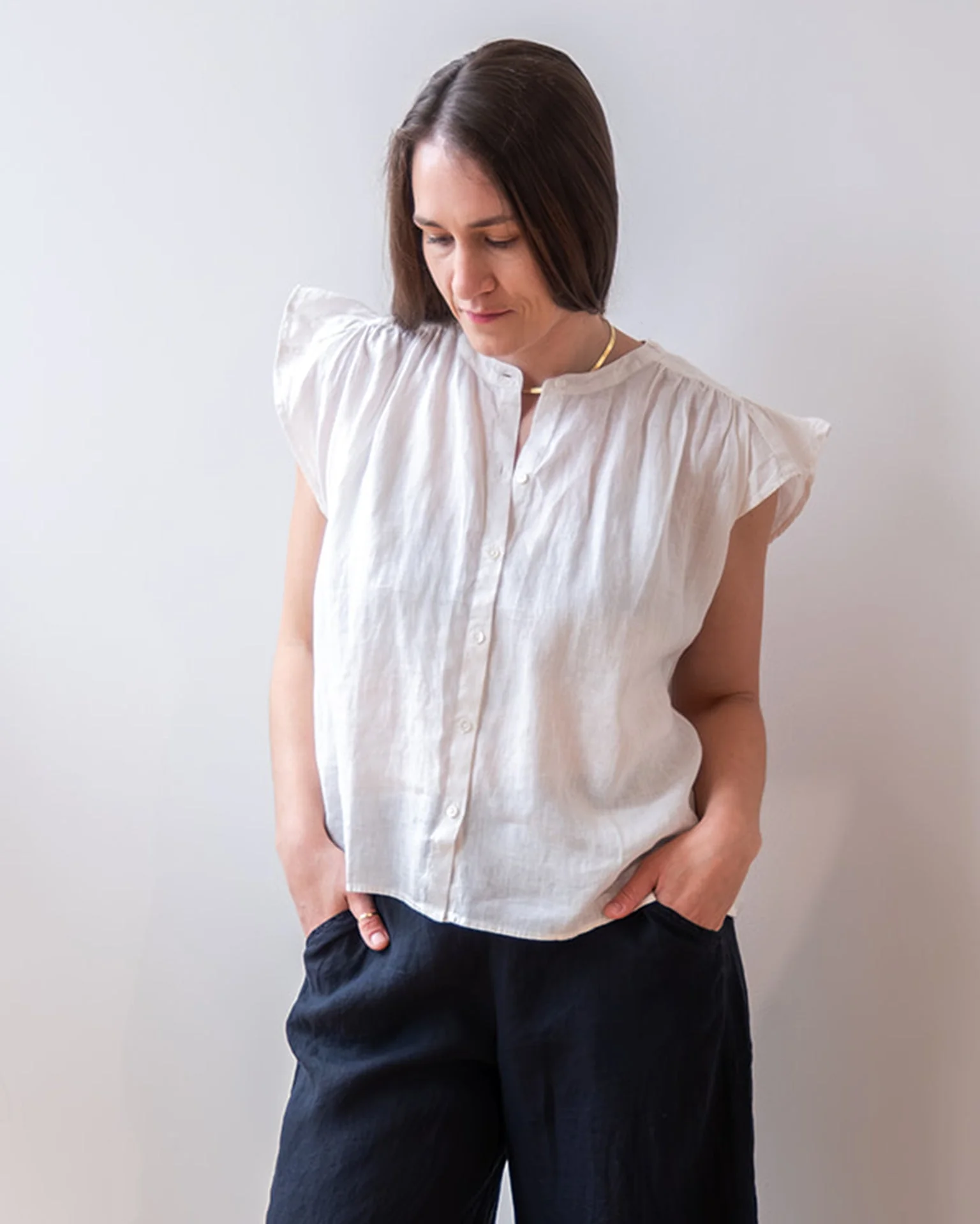 Janey Ruffle Short Sleeve Button Top in Chalk