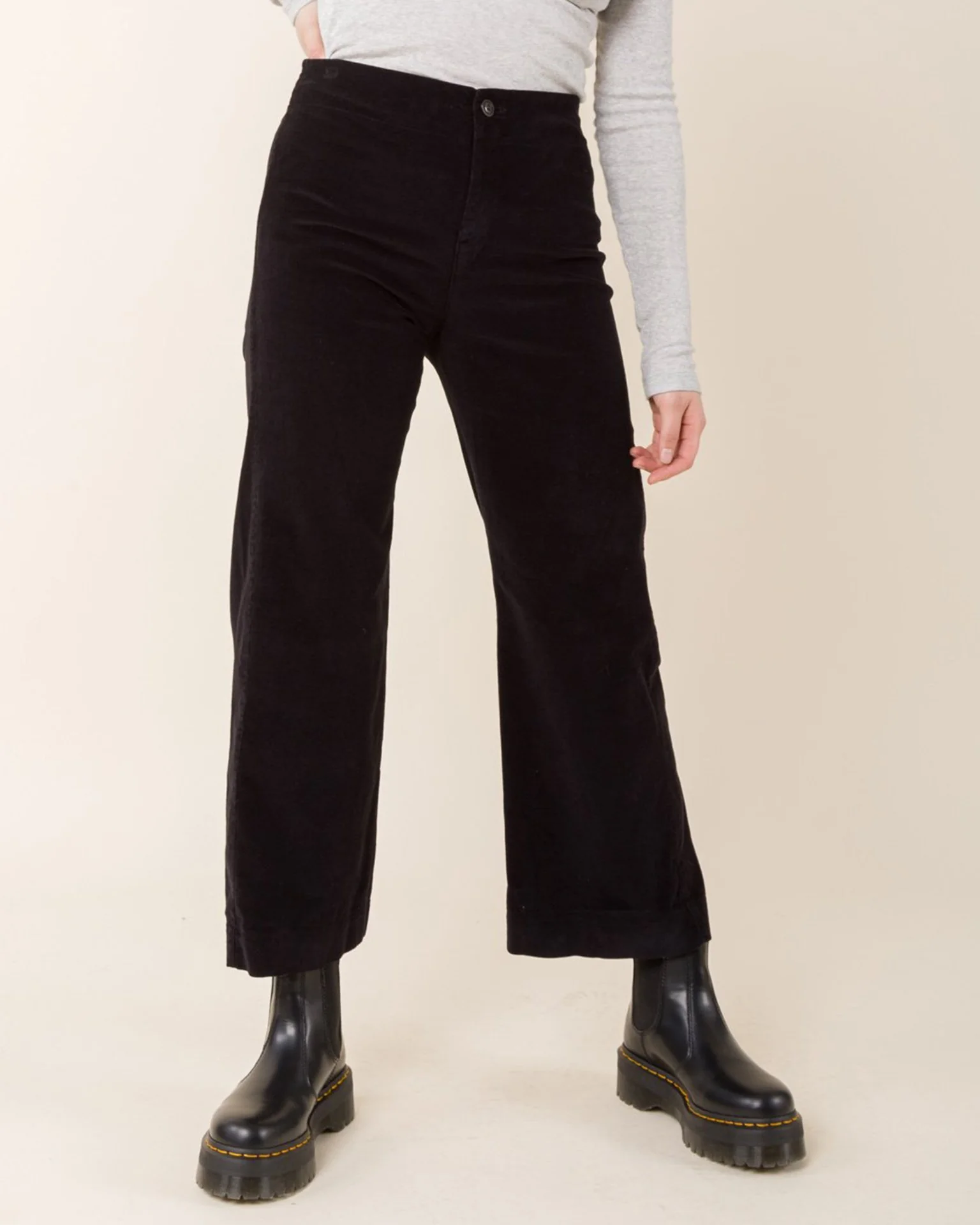 Knack Cords in Black - Image 2