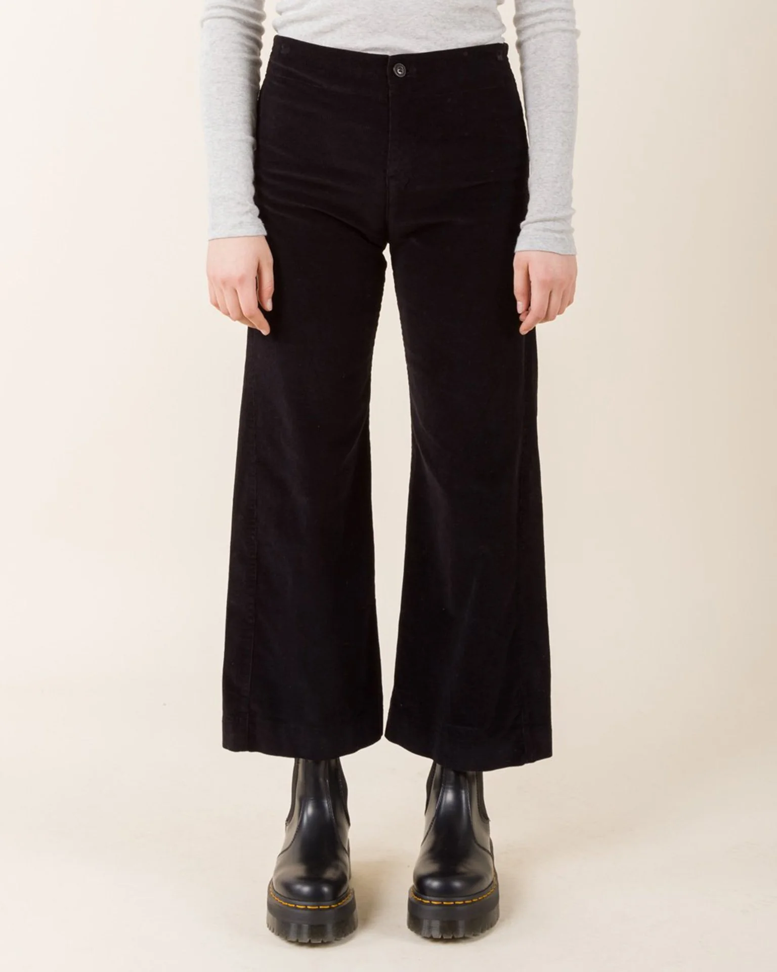 Knack Cords in Black - Image 3