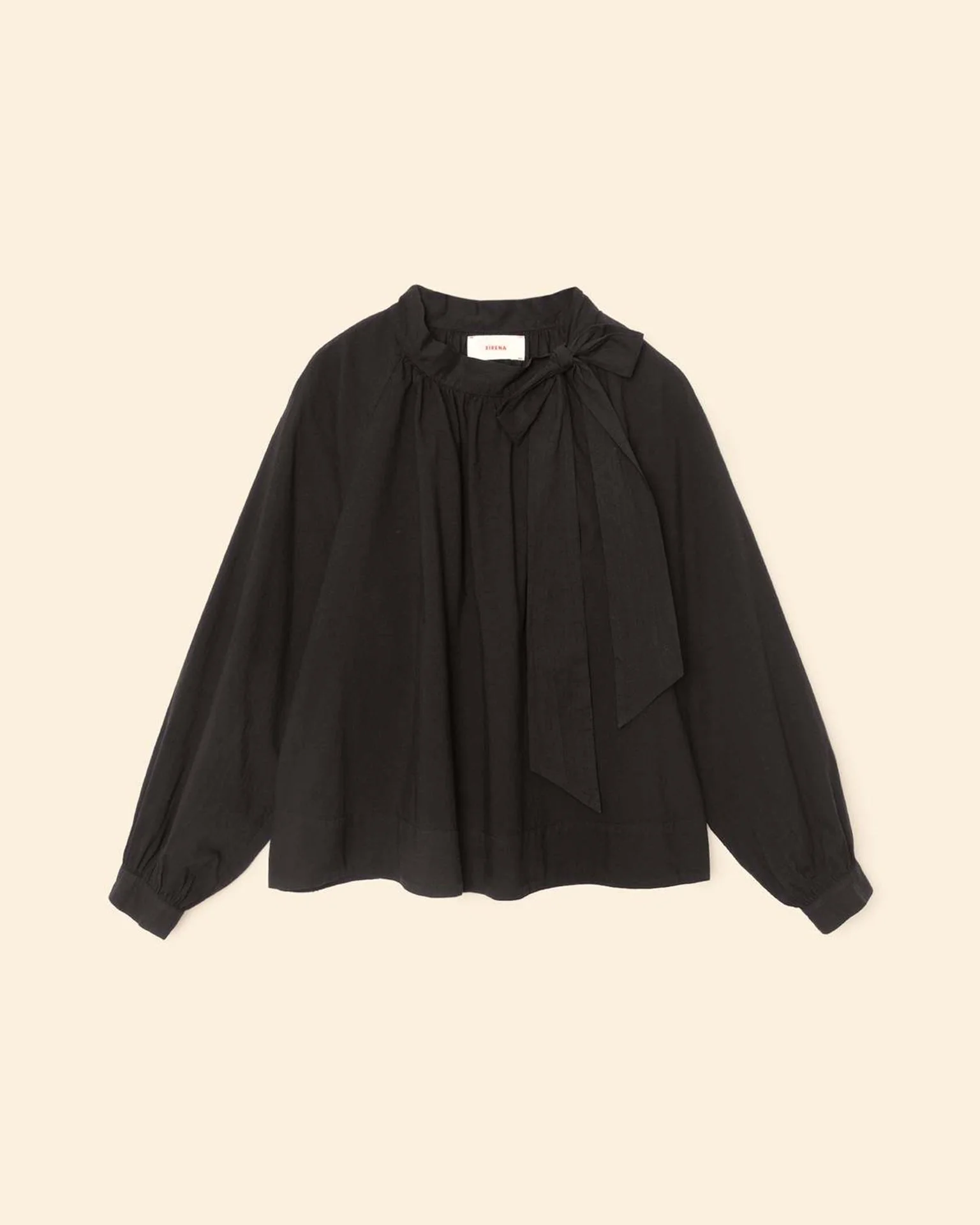 Leona Top In Black