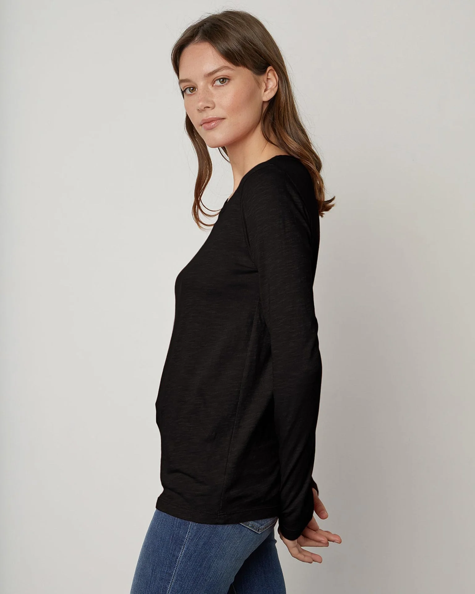 Lizzie L/S Crew in Black - Image 2