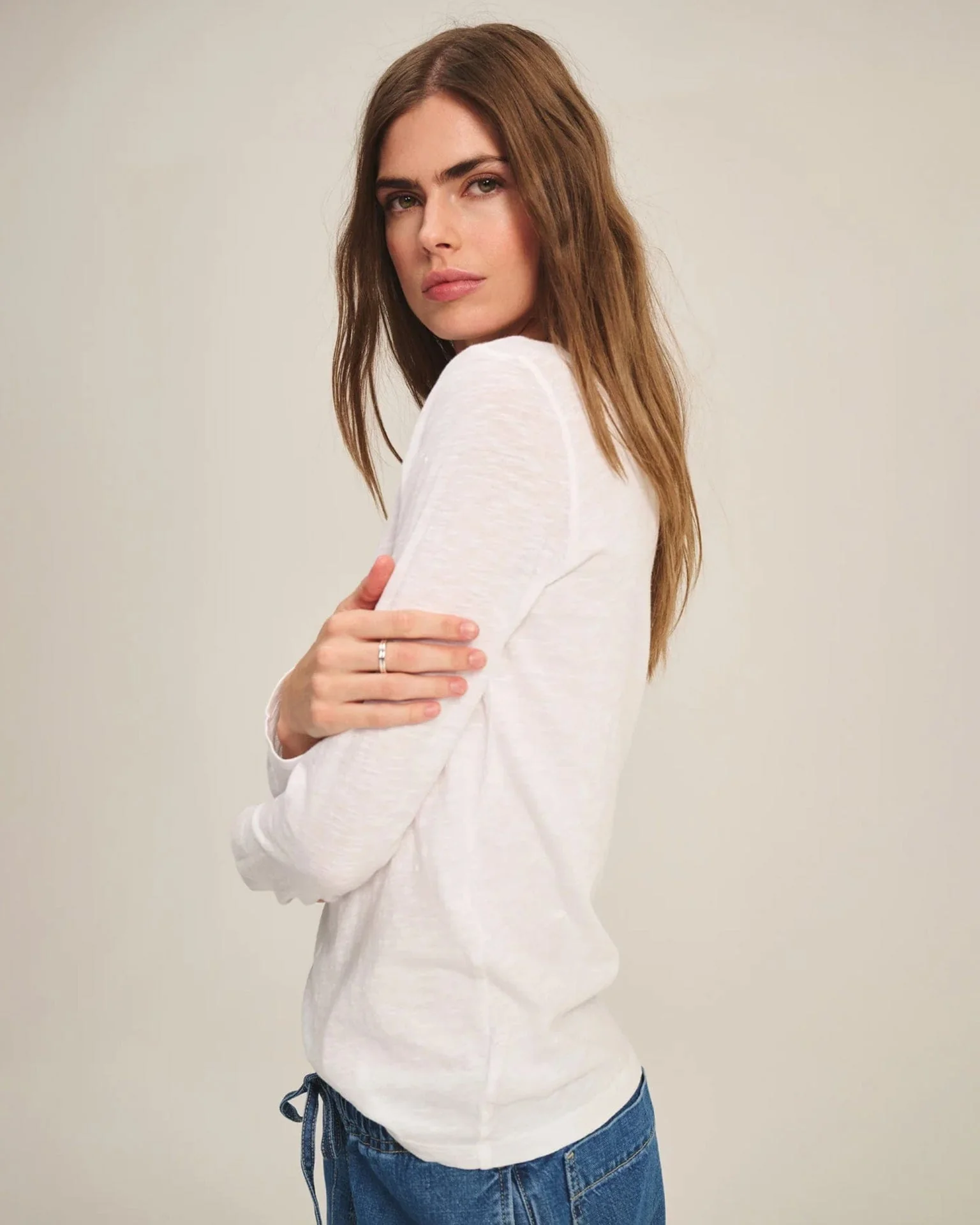 Lizzie Long Sleeve Crew Neck Top in White - Image 2