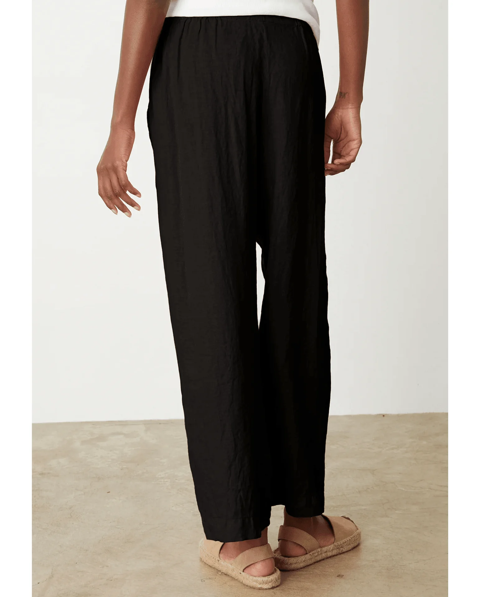 Lola Pull On Pant in Black - Image 3