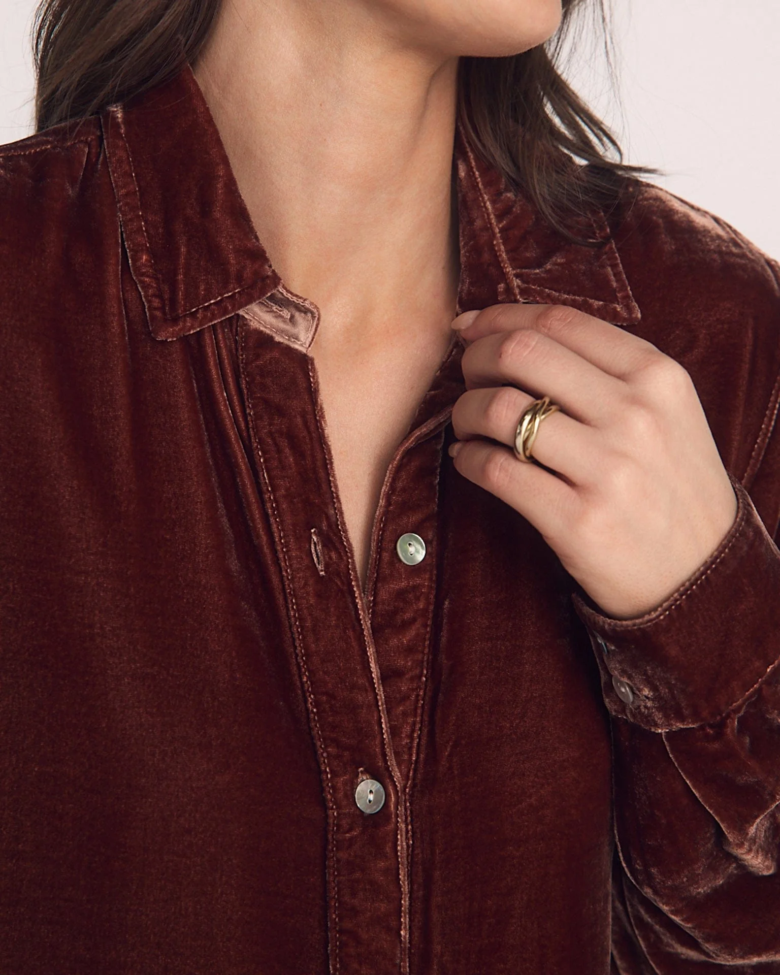 Long Sleeve Classic Shirt in Amber Honey - Image 3